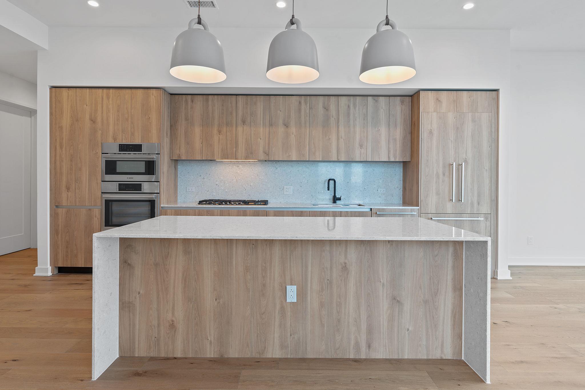 84 East Ave # 4001, Austin, TX 78701