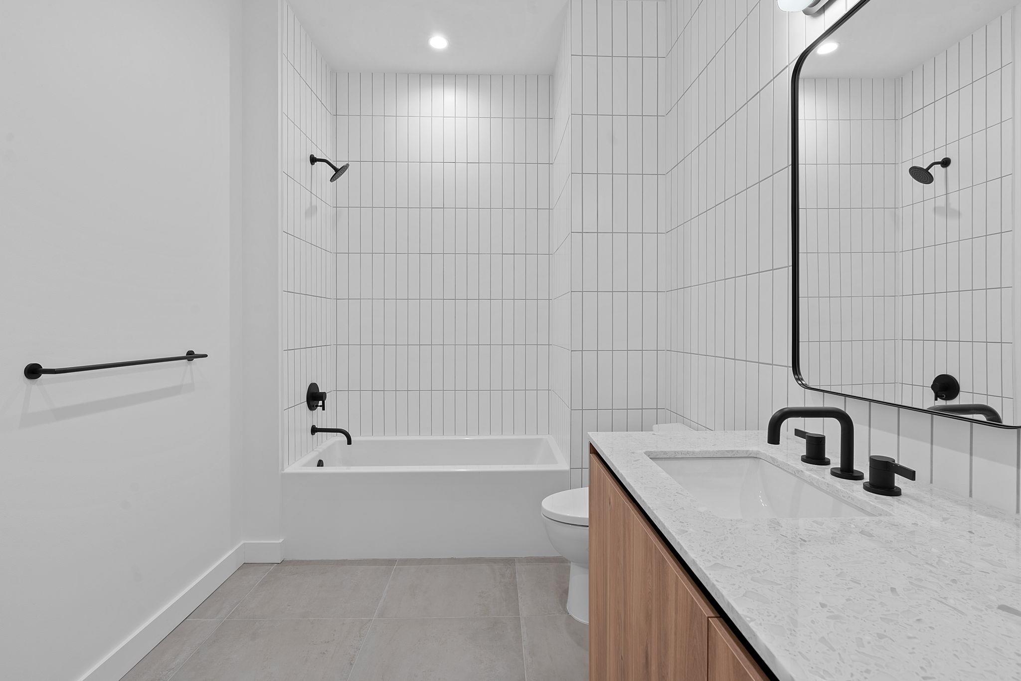 84 East Ave # 4001, Austin, TX 78701