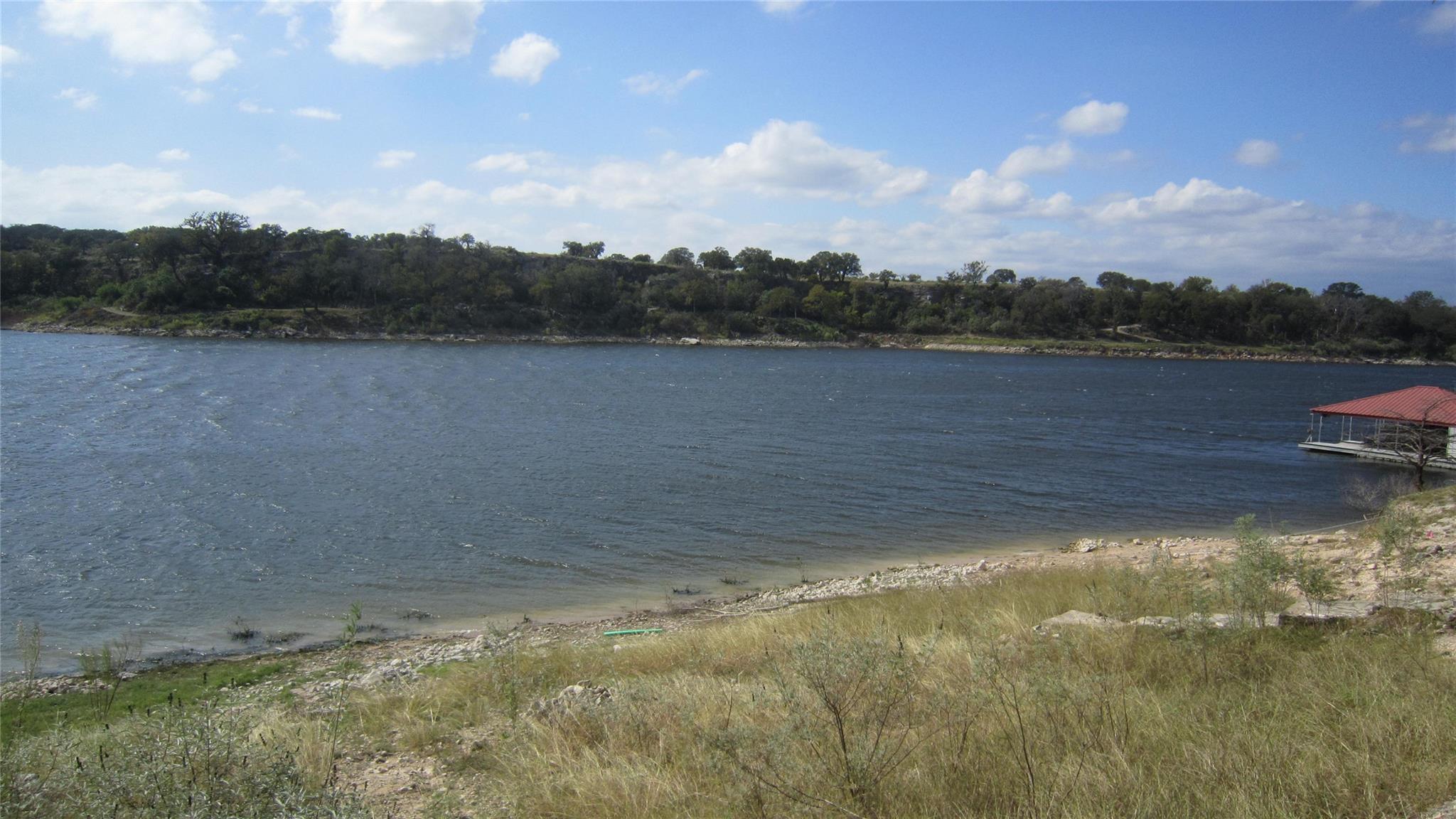 24205 Pedernales Dr, Spicewood, TX 78669