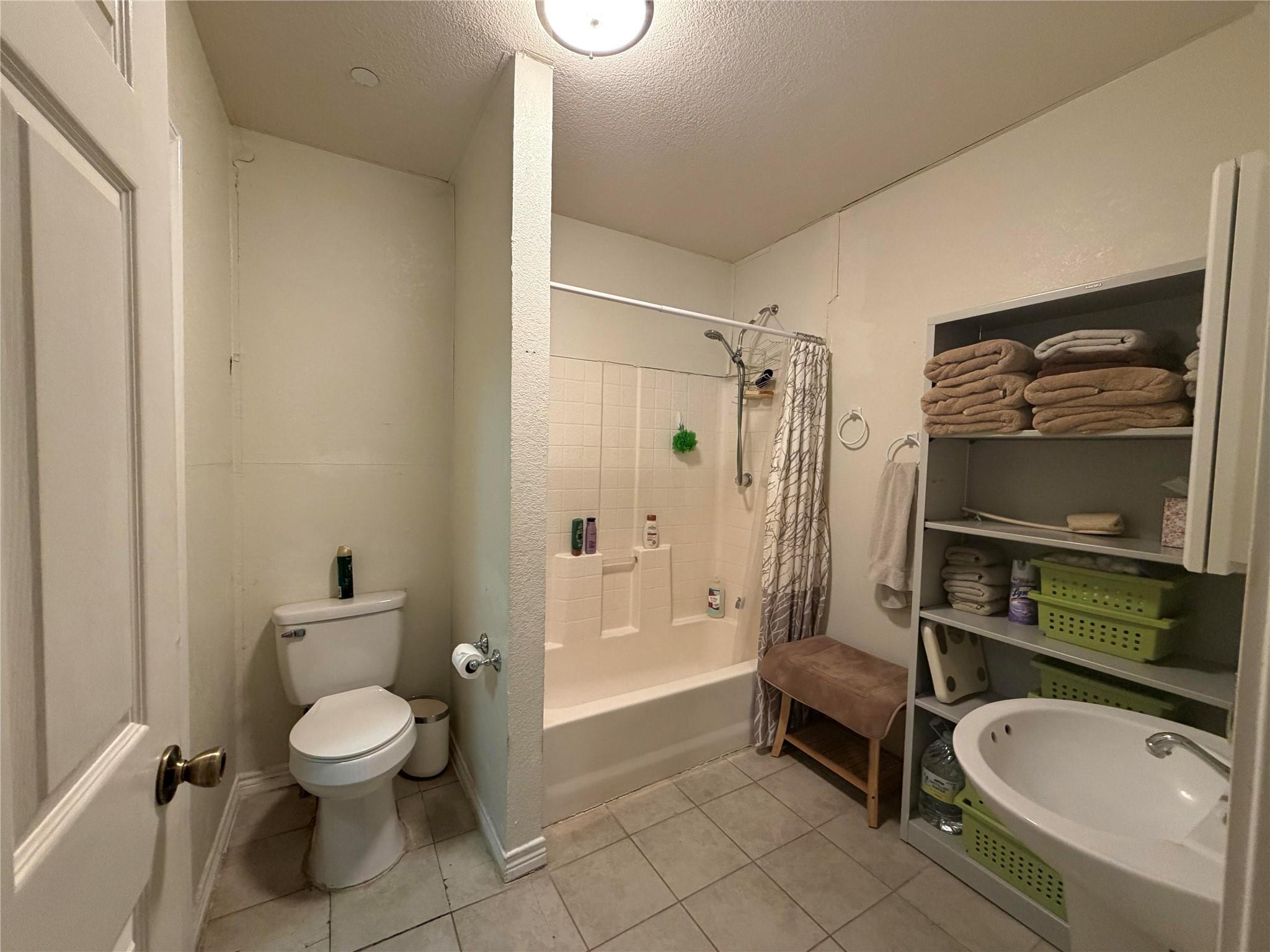 Liberty Hill, TX 78642