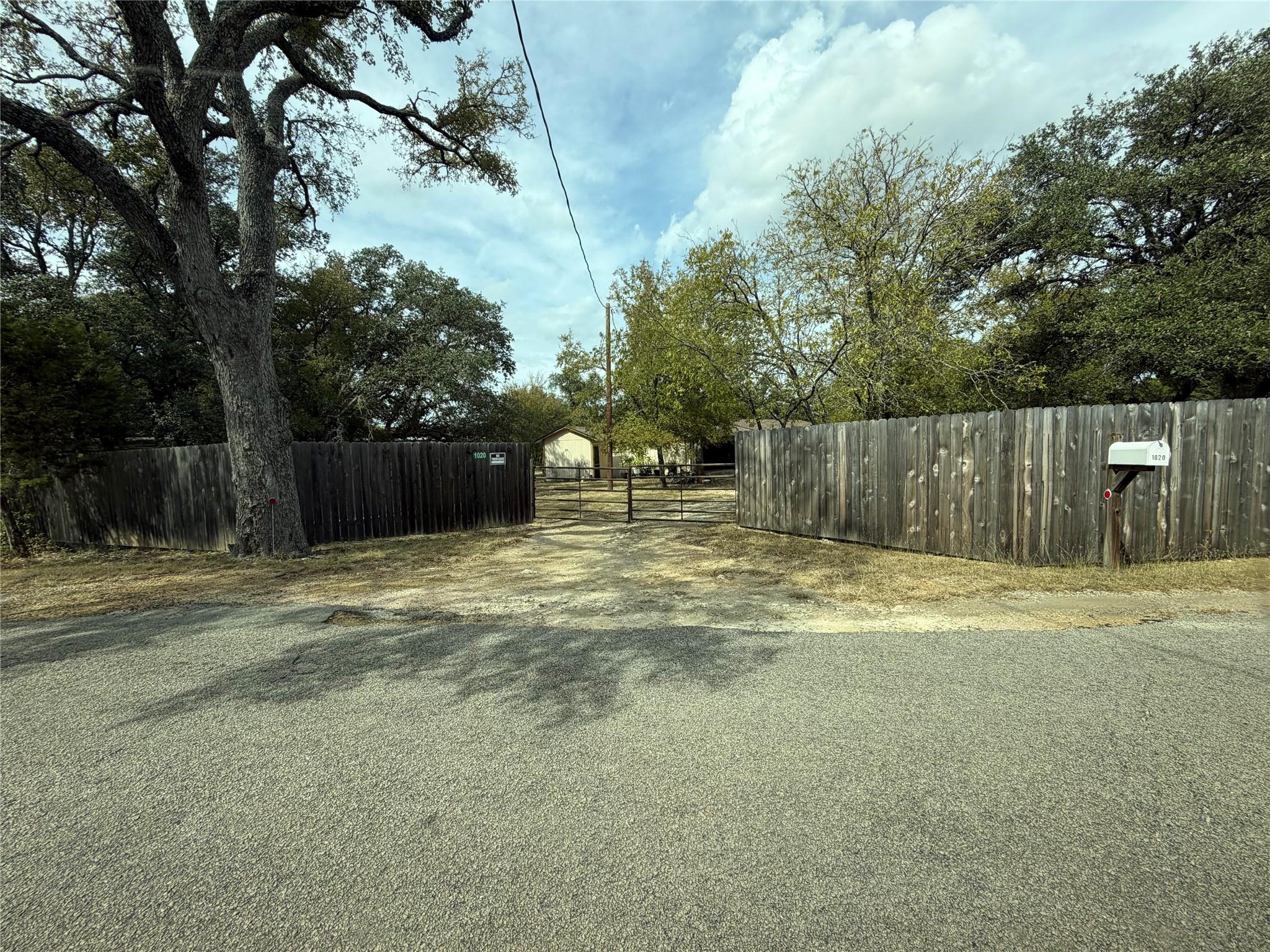 Liberty Hill, TX 78642