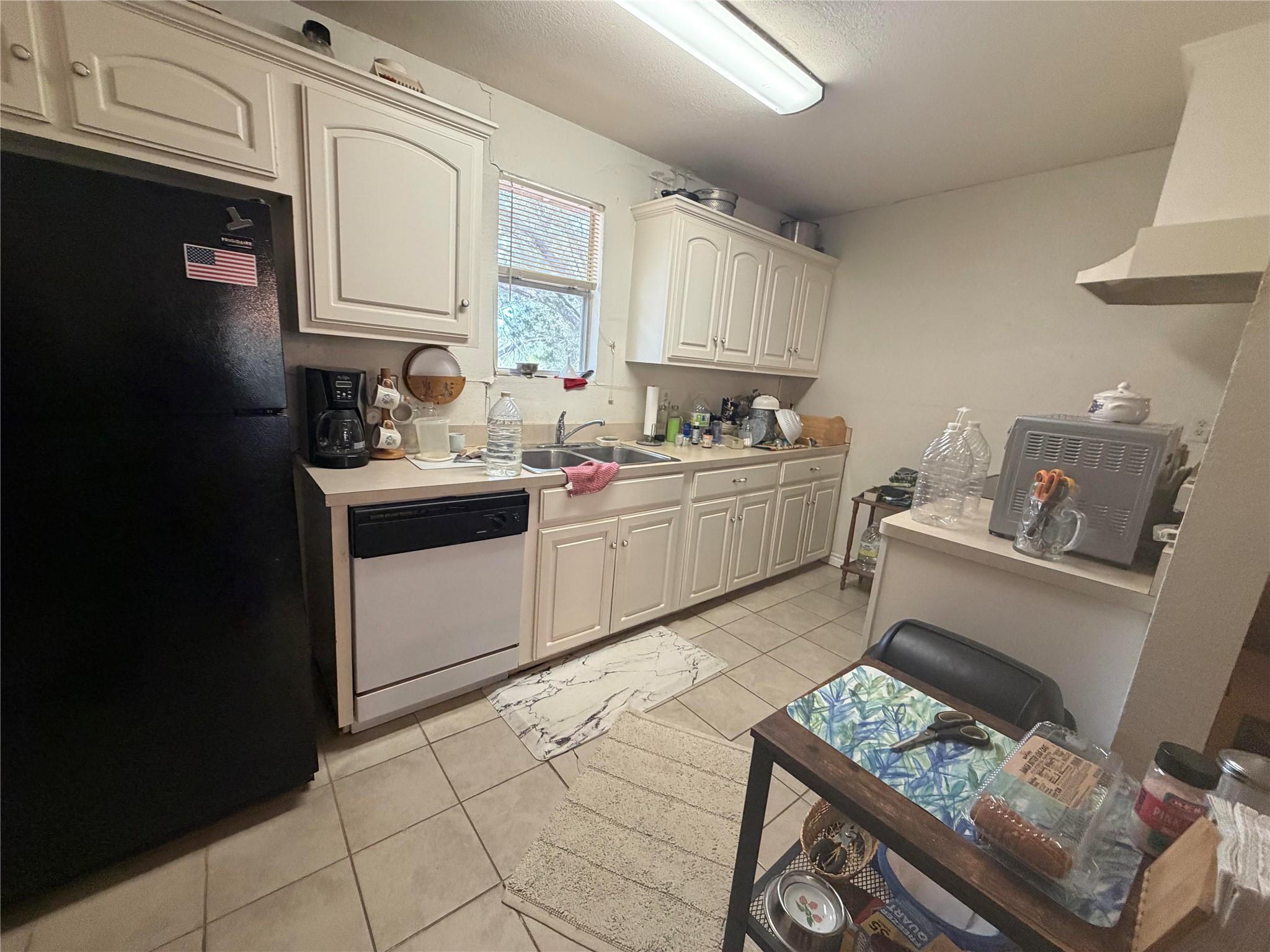 Liberty Hill, TX 78642