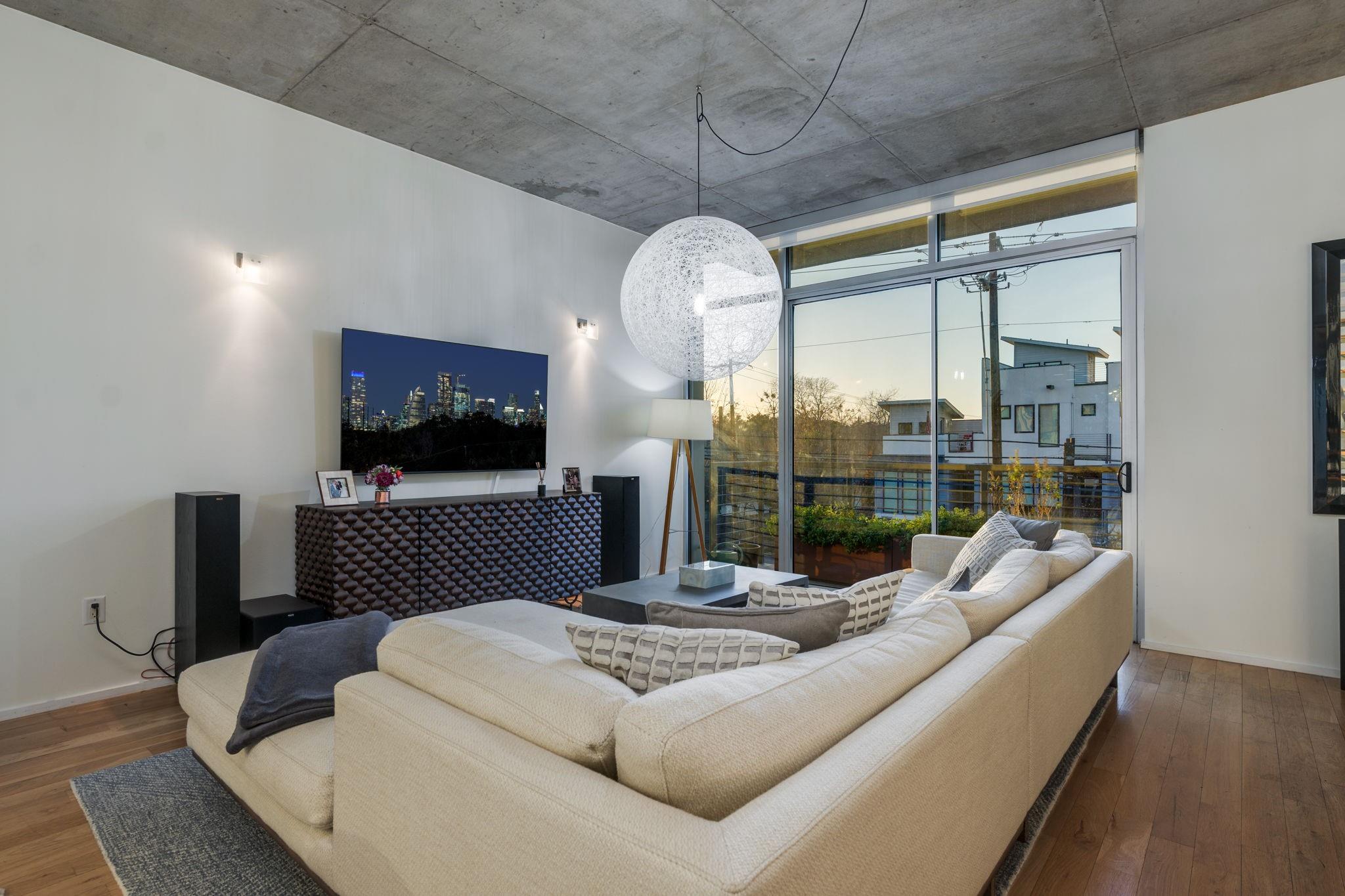 2301 S 5th St # 5, Austin, TX 78704