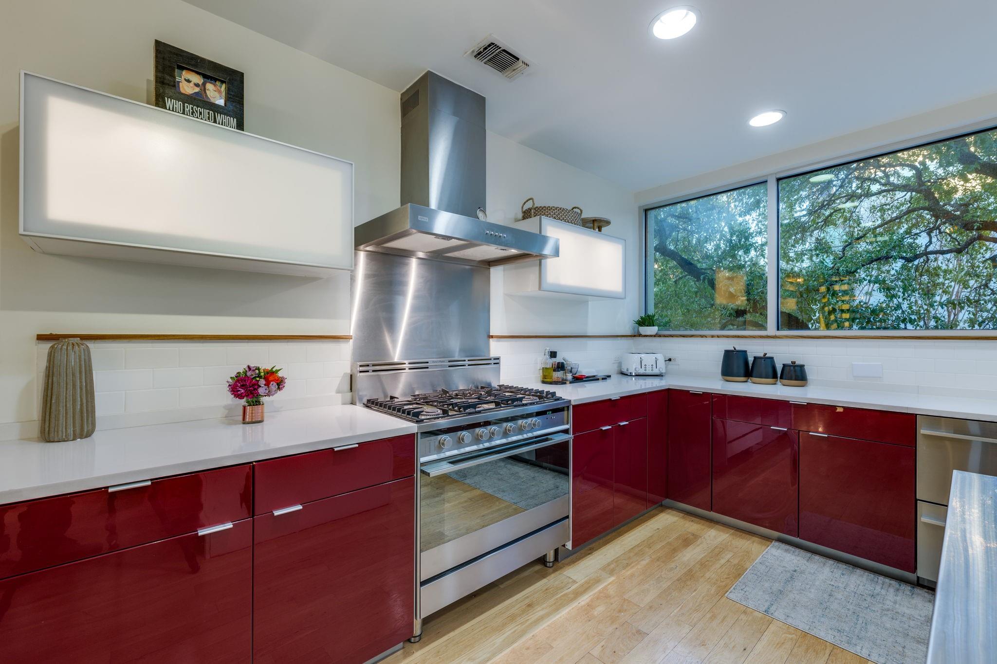 2301 S 5th St # 5, Austin, TX 78704