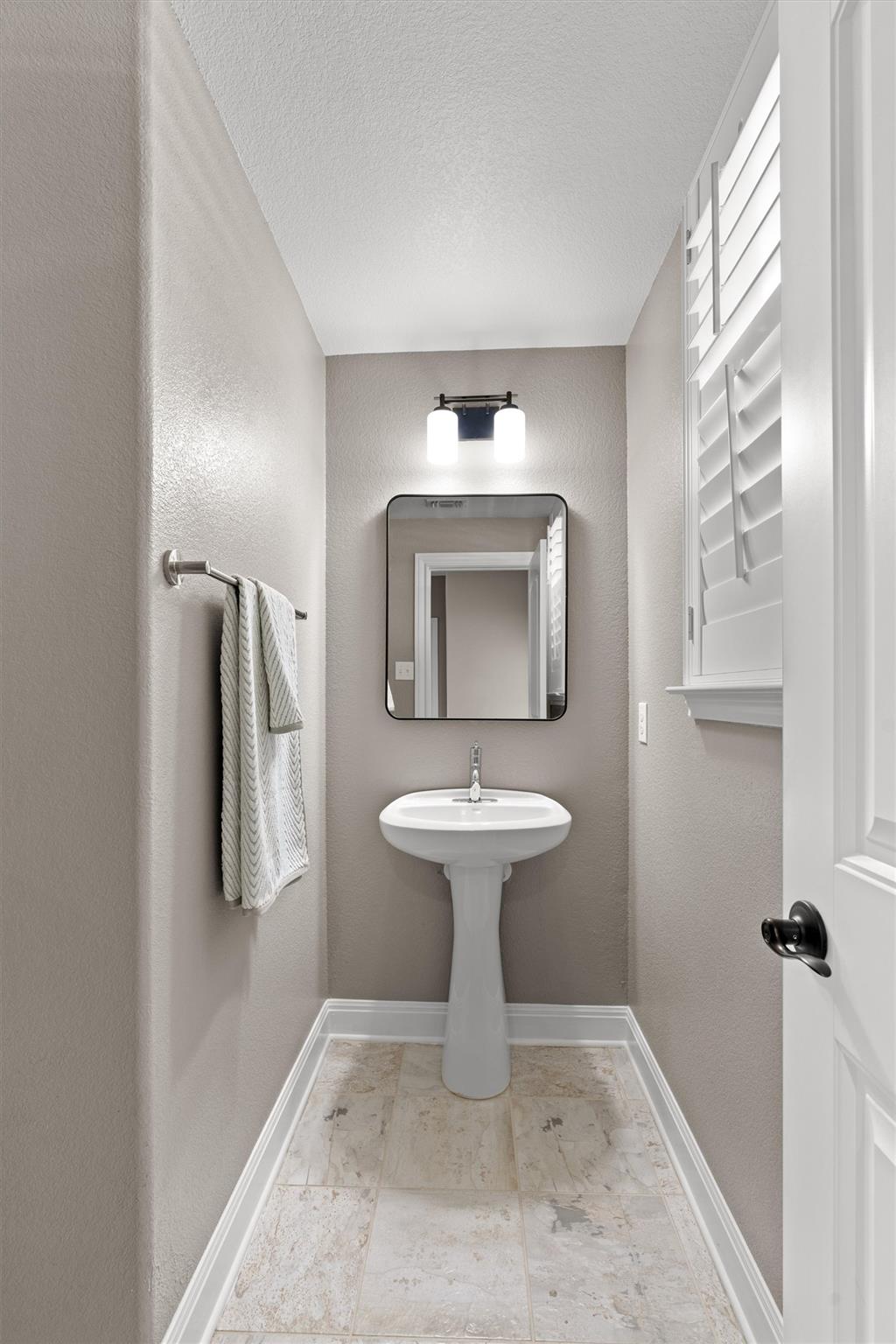 313 Grand Junction Trl, Georgetown, TX 78626