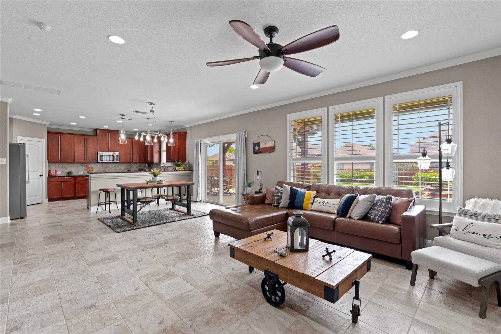 313 Grand Junction Trl, Georgetown, TX 78626