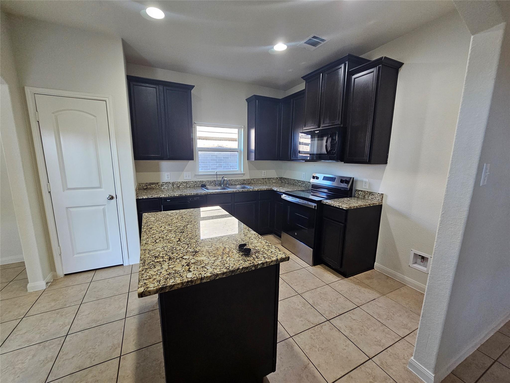 19800 Wt Gallaway St, Manor, TX 78653