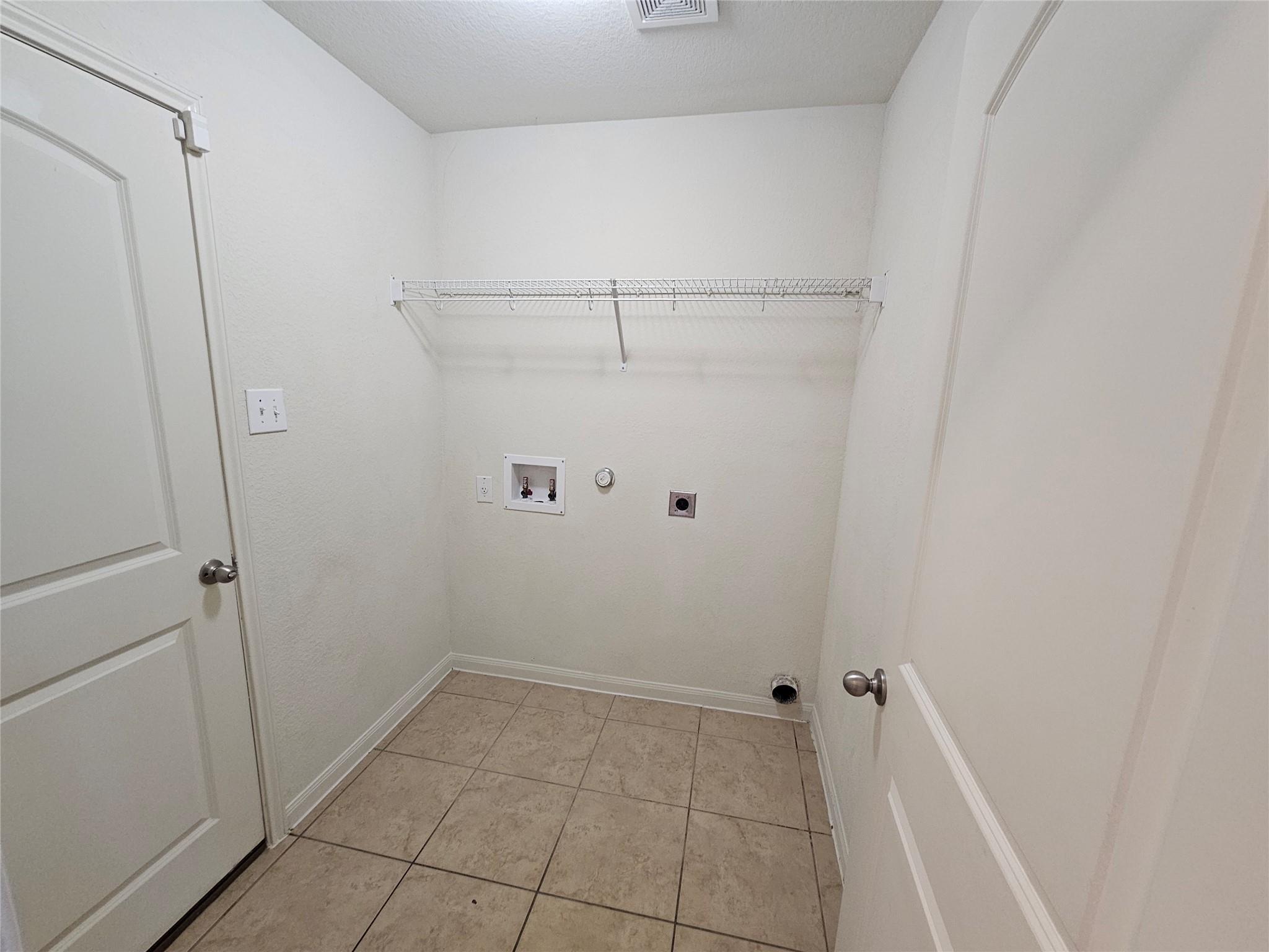 19800 Wt Gallaway St, Manor, TX 78653