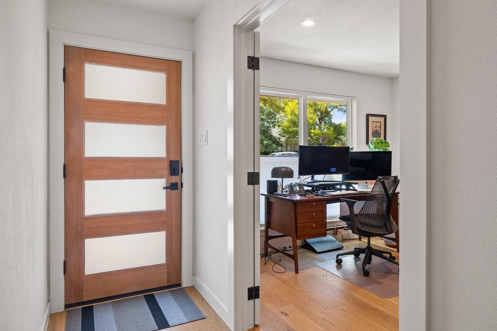 4618 Trail Crest Cir, Austin, TX 78735