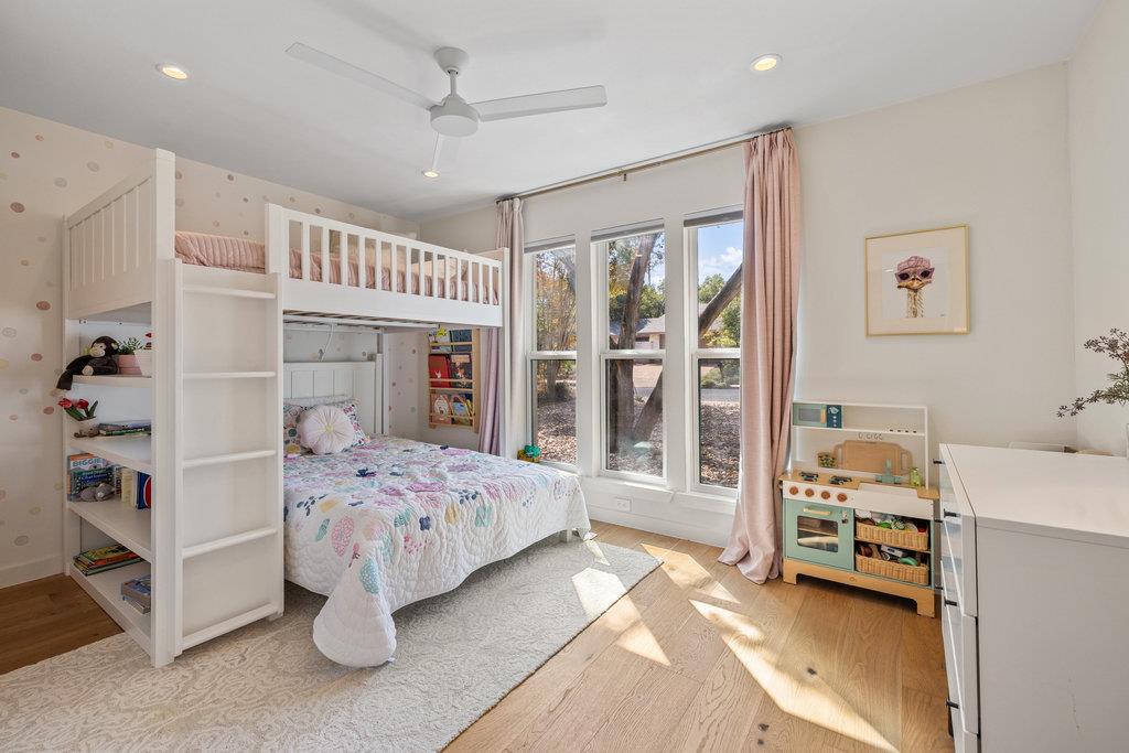 4618 Trail Crest Cir, Austin, TX 78735