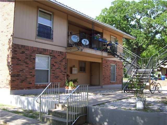 208 N Vanderveer St # 4, Burnet, TX 78611