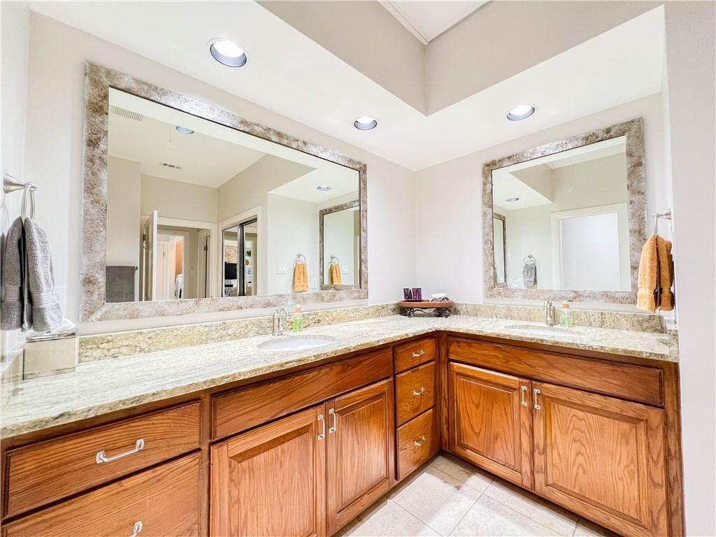 1707 Clubhouse Hill Dr # 5, Spicewood, TX 78669