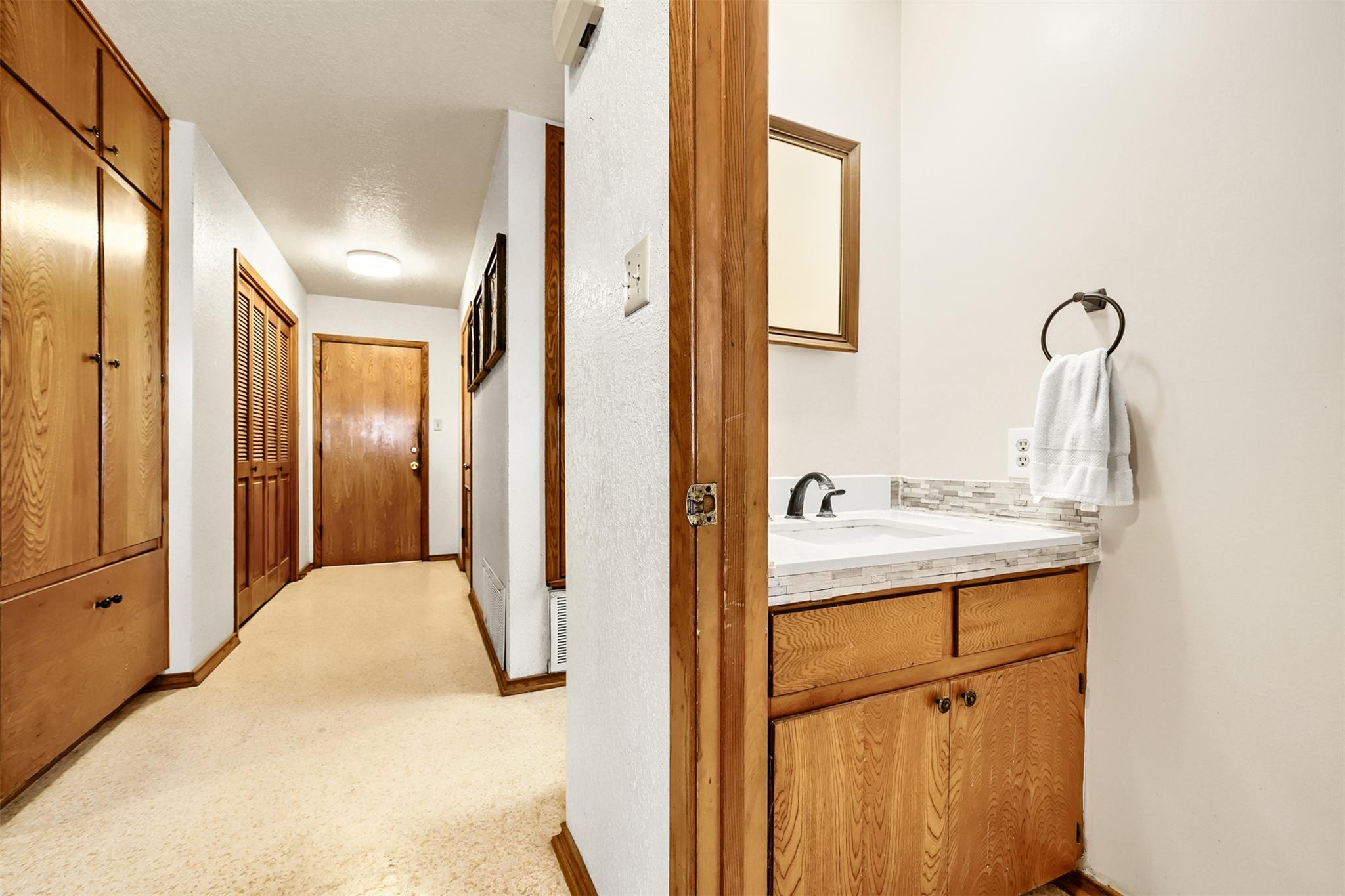 10026 Fm 1660, Hutto, TX 78634