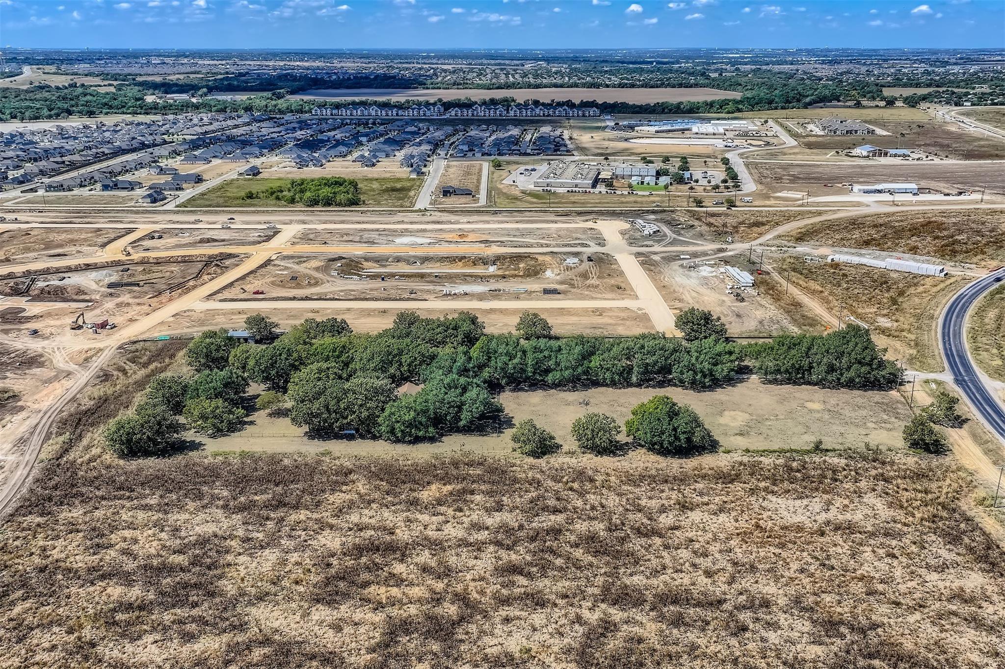 10026 Fm 1660, Hutto, TX 78634