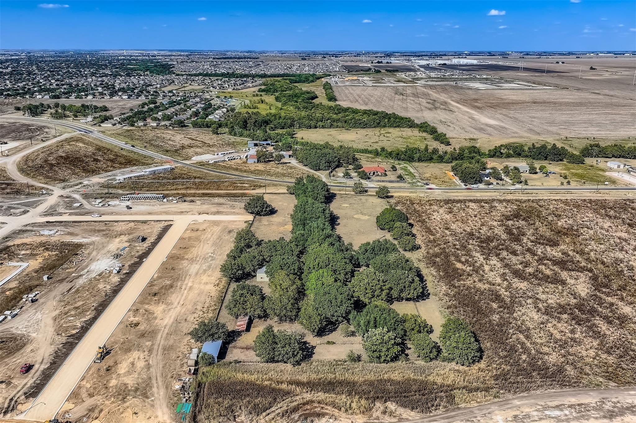 10026 Fm 1660, Hutto, TX 78634