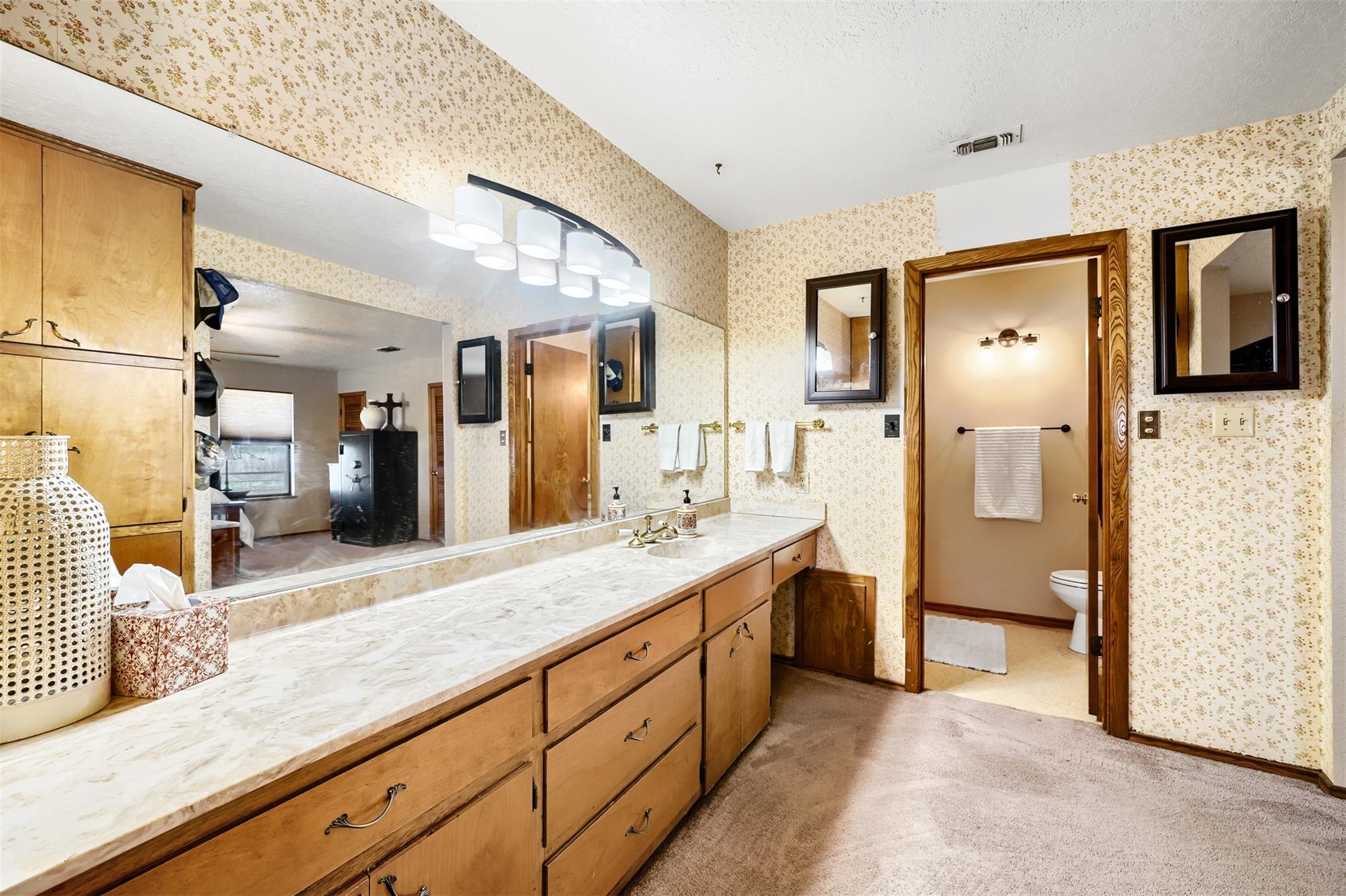 10026 Fm 1660, Hutto, TX 78634