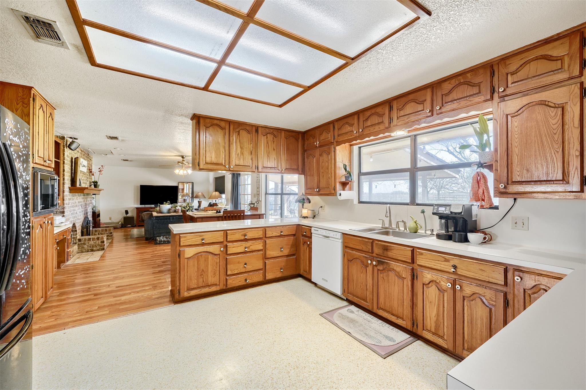 10026 Fm 1660, Hutto, TX 78634