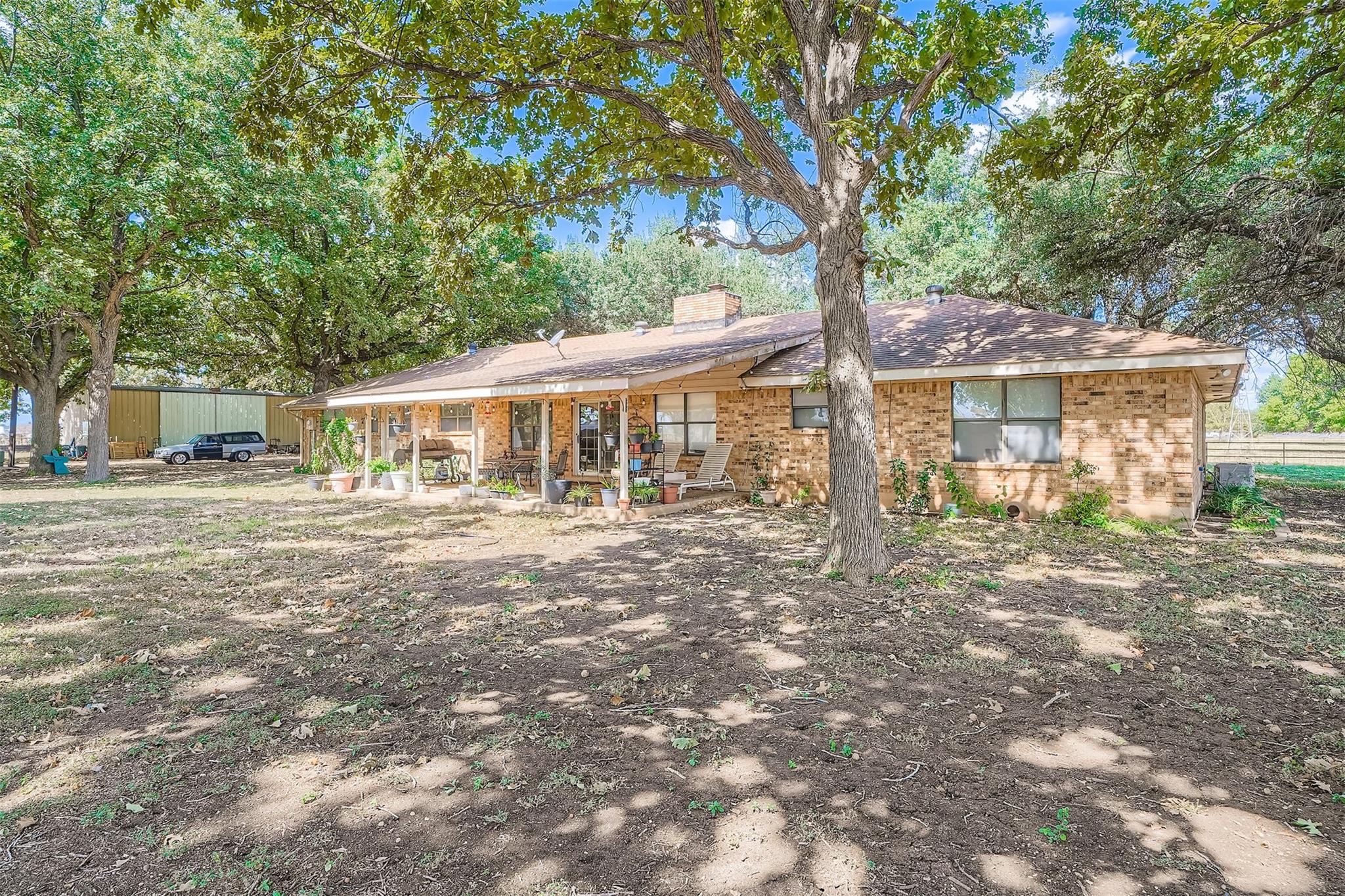 10026 Fm 1660, Hutto, TX 78634