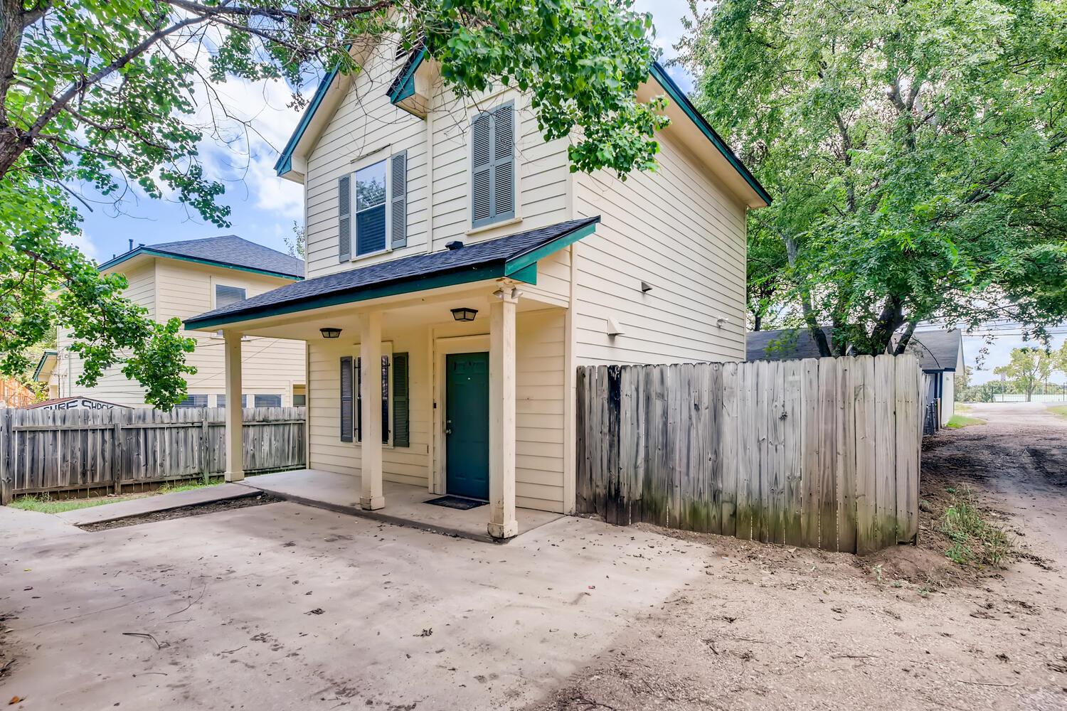 1206 Maple Ave, Austin, TX 78702