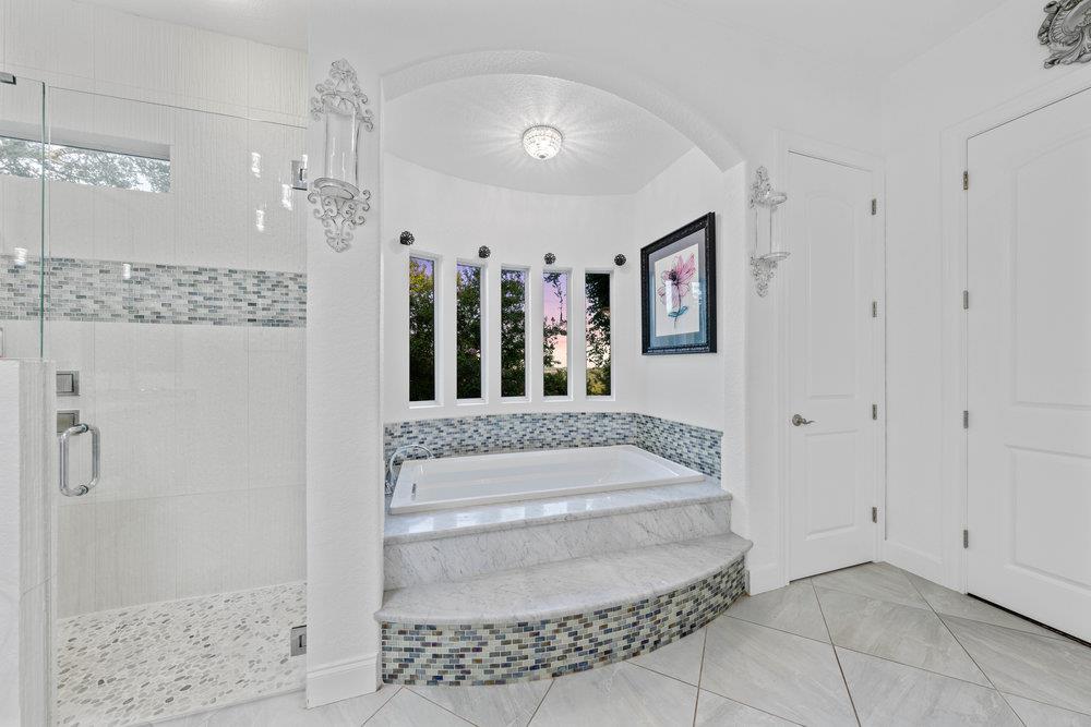 1628 Old Boerne Rd, Bulverde, TX 78163