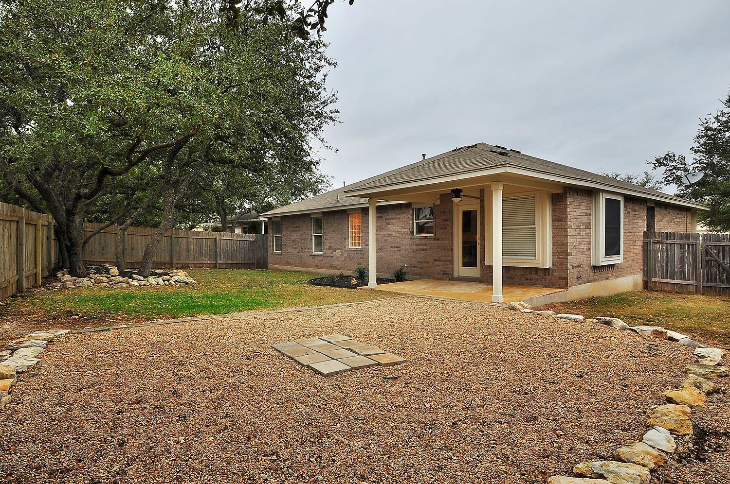 1109 Fossil Cv, Round Rock, TX 78681