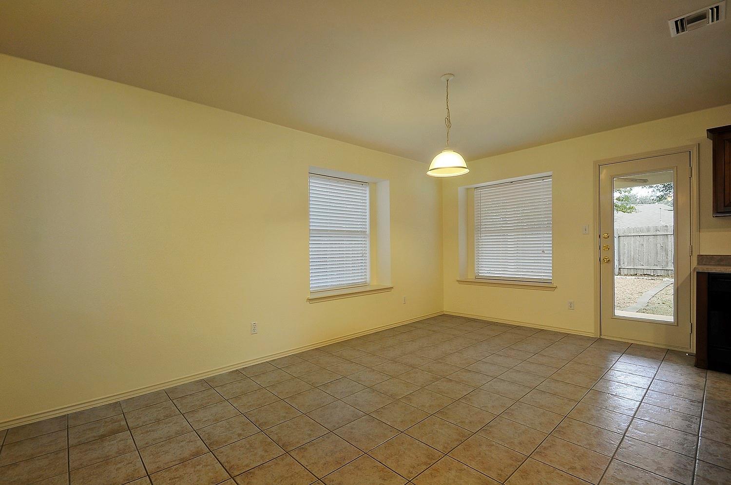 1109 Fossil Cv, Round Rock, TX 78681