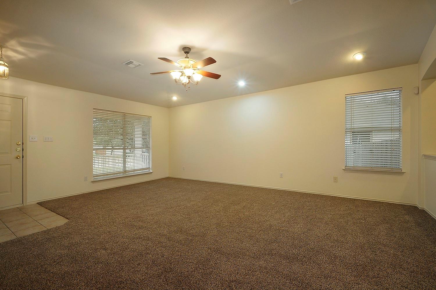 1109 Fossil Cv, Round Rock, TX 78681