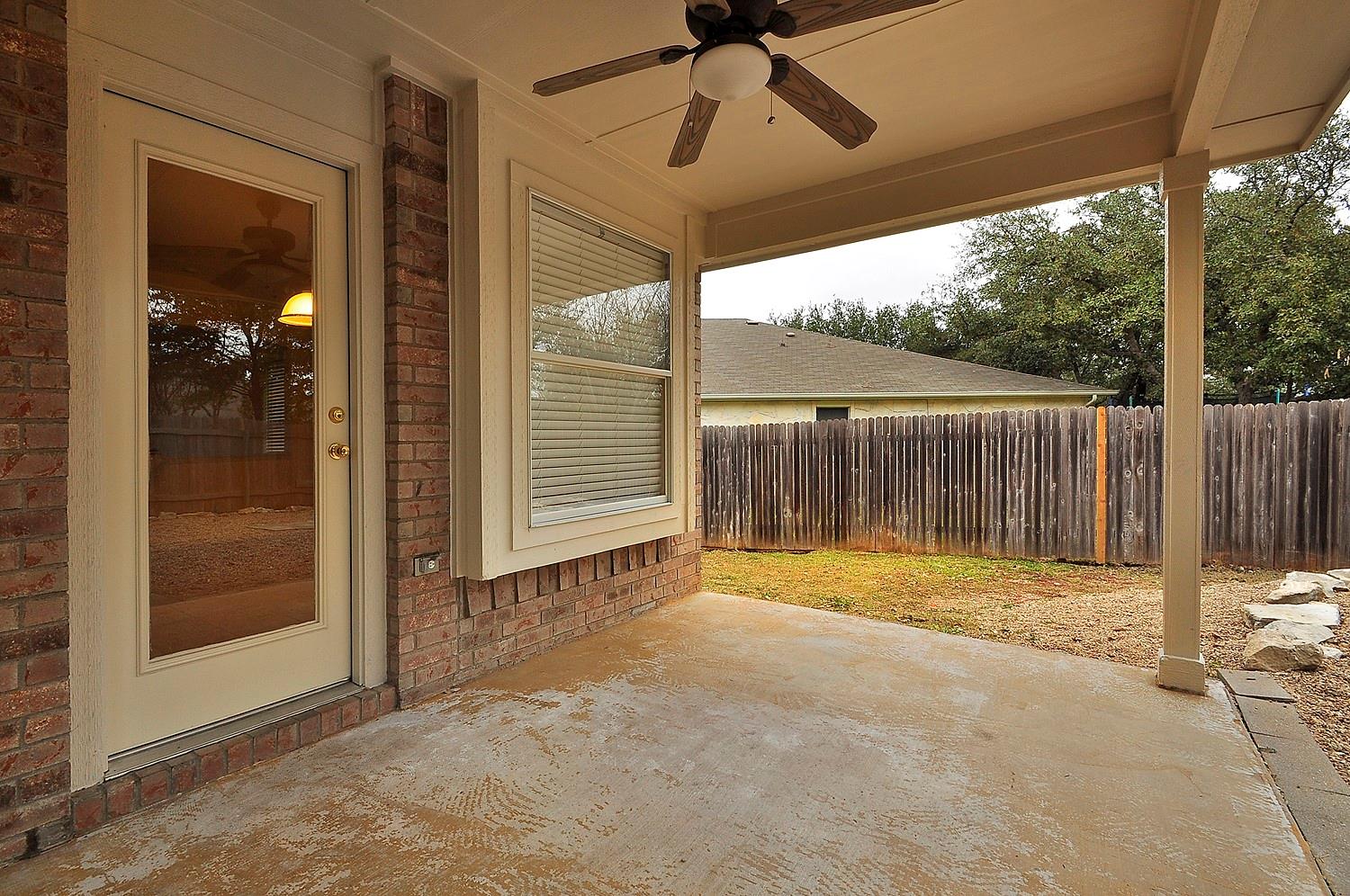 1109 Fossil Cv, Round Rock, TX 78681