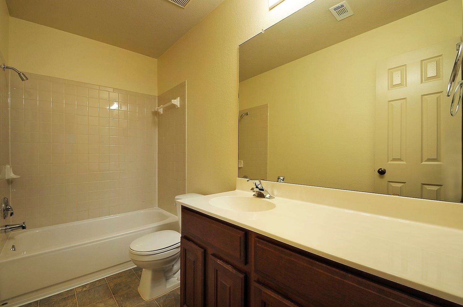 1109 Fossil Cv, Round Rock, TX 78681