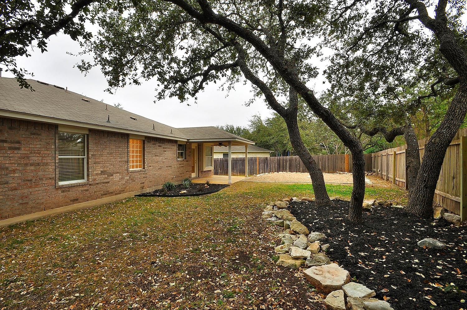 1109 Fossil Cv, Round Rock, TX 78681