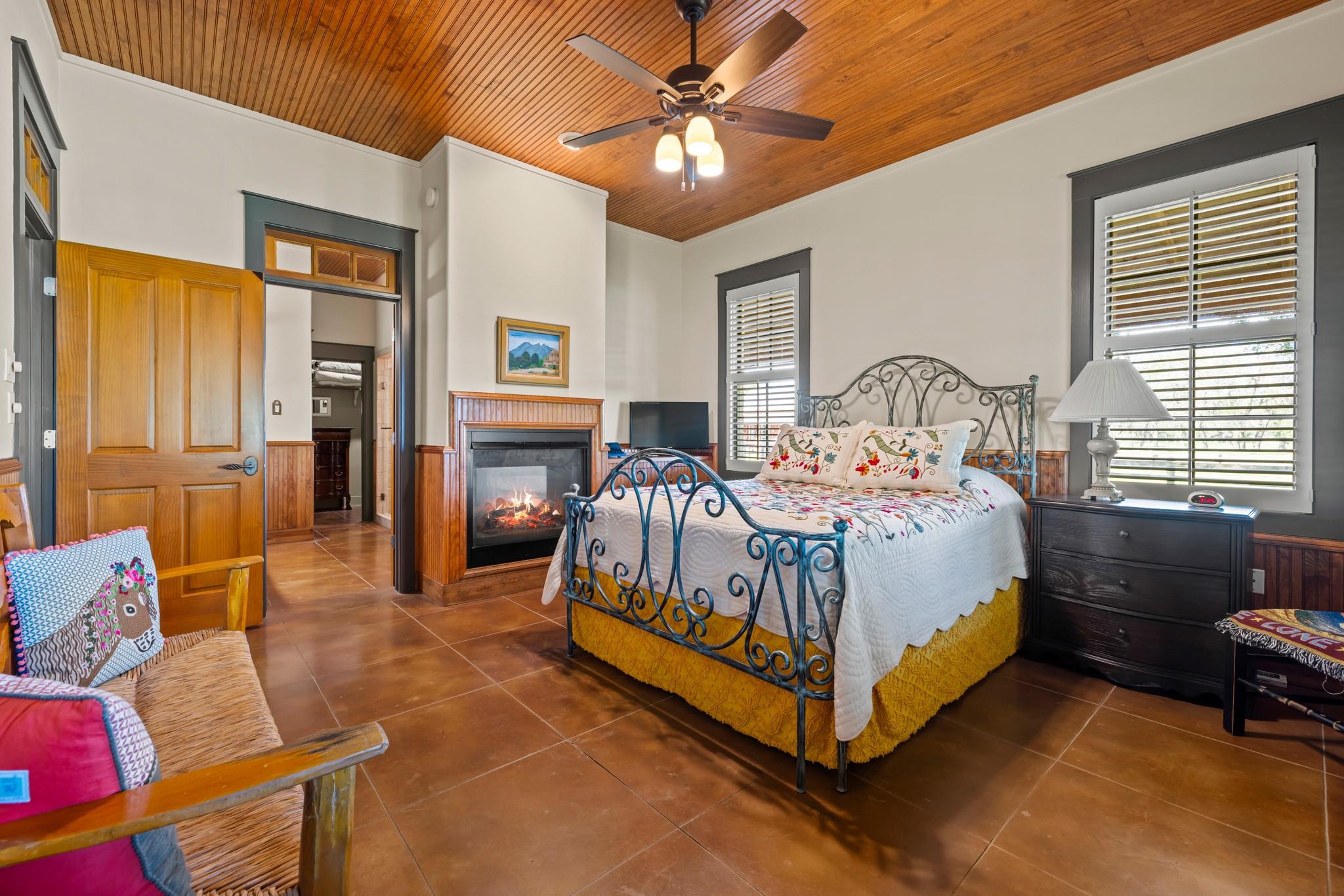 9352 N Ranch Road 783, Harper, TX 78631