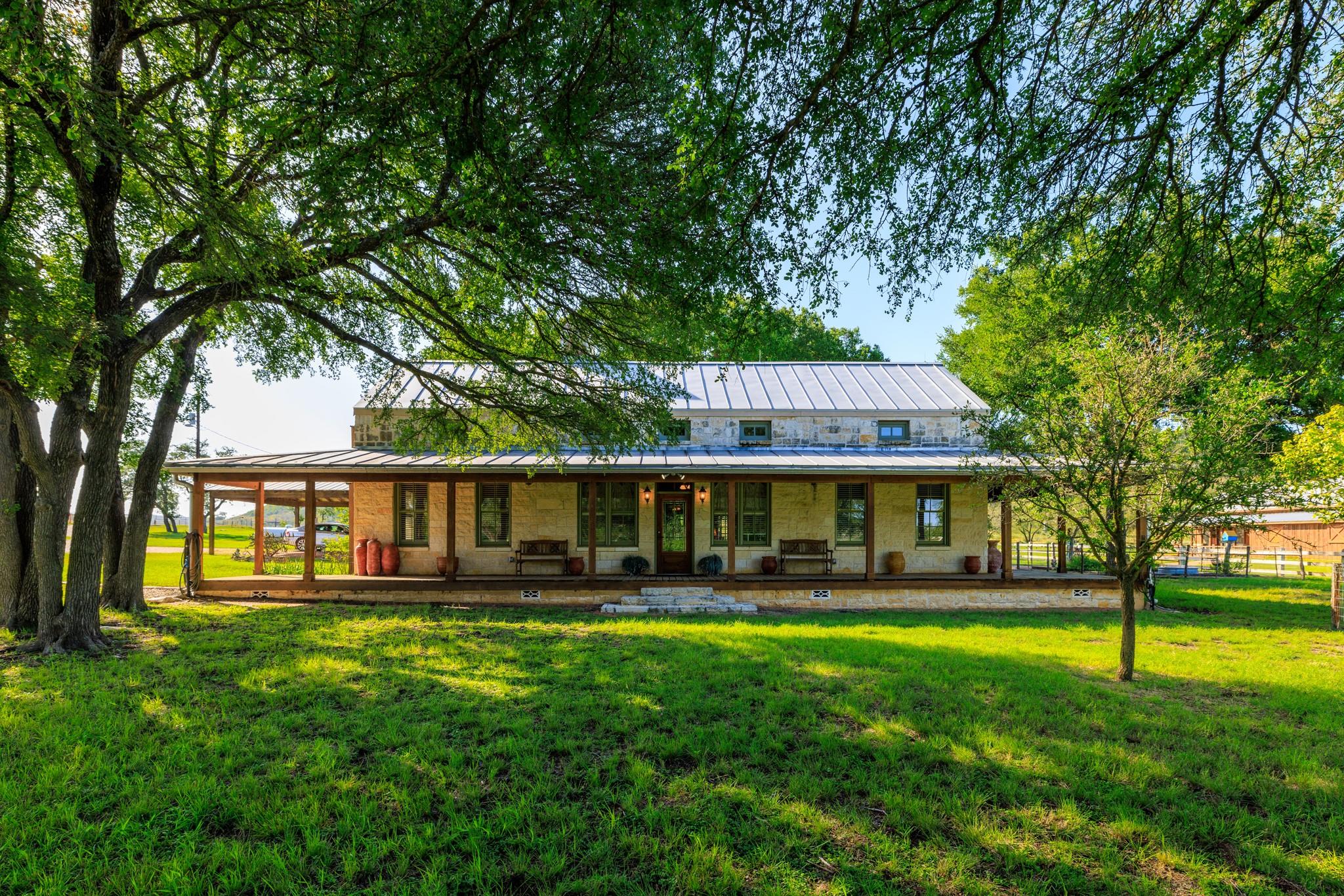 9352 N Ranch Road 783, Harper, TX 78631