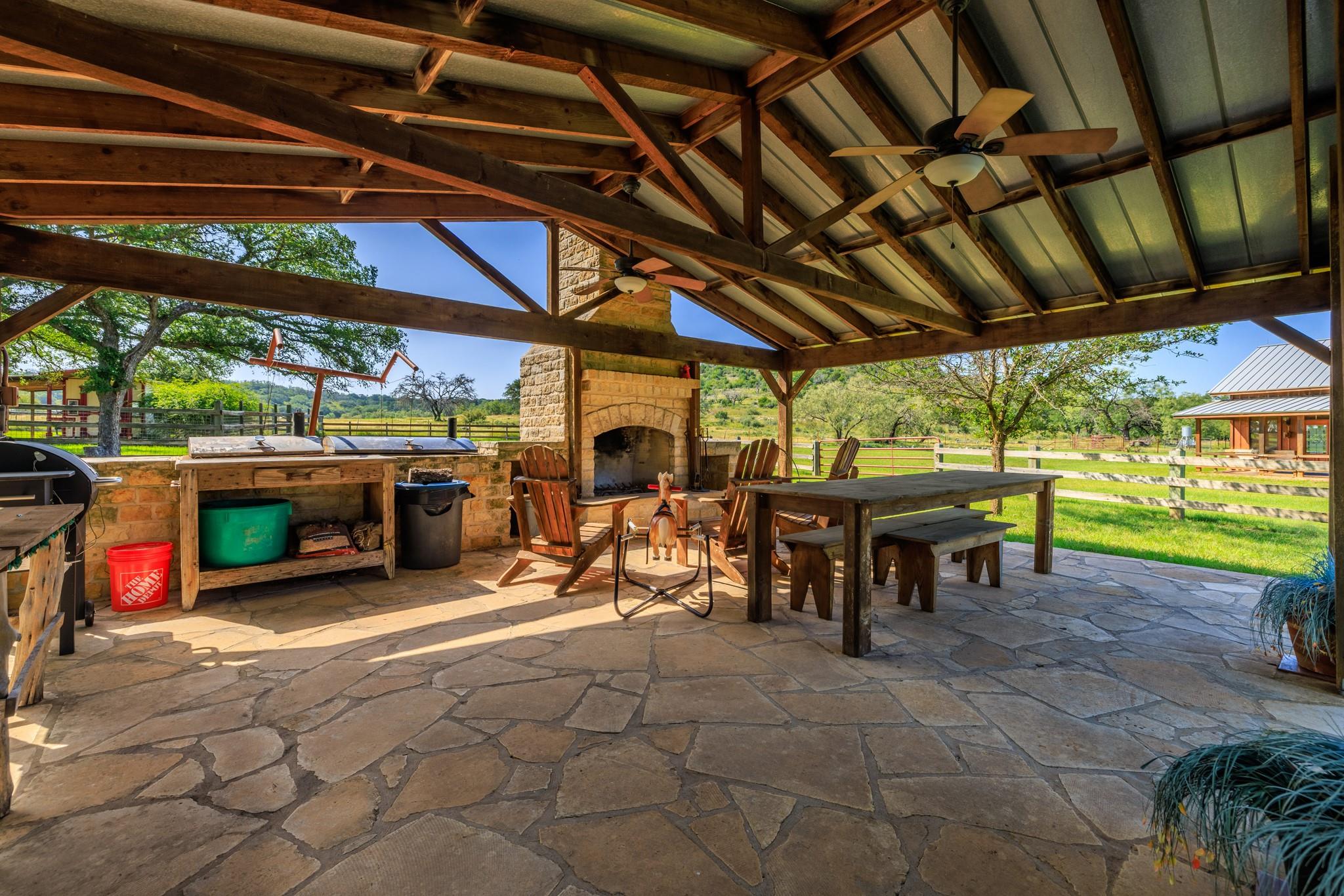 9352 N Ranch Road 783, Harper, TX 78631