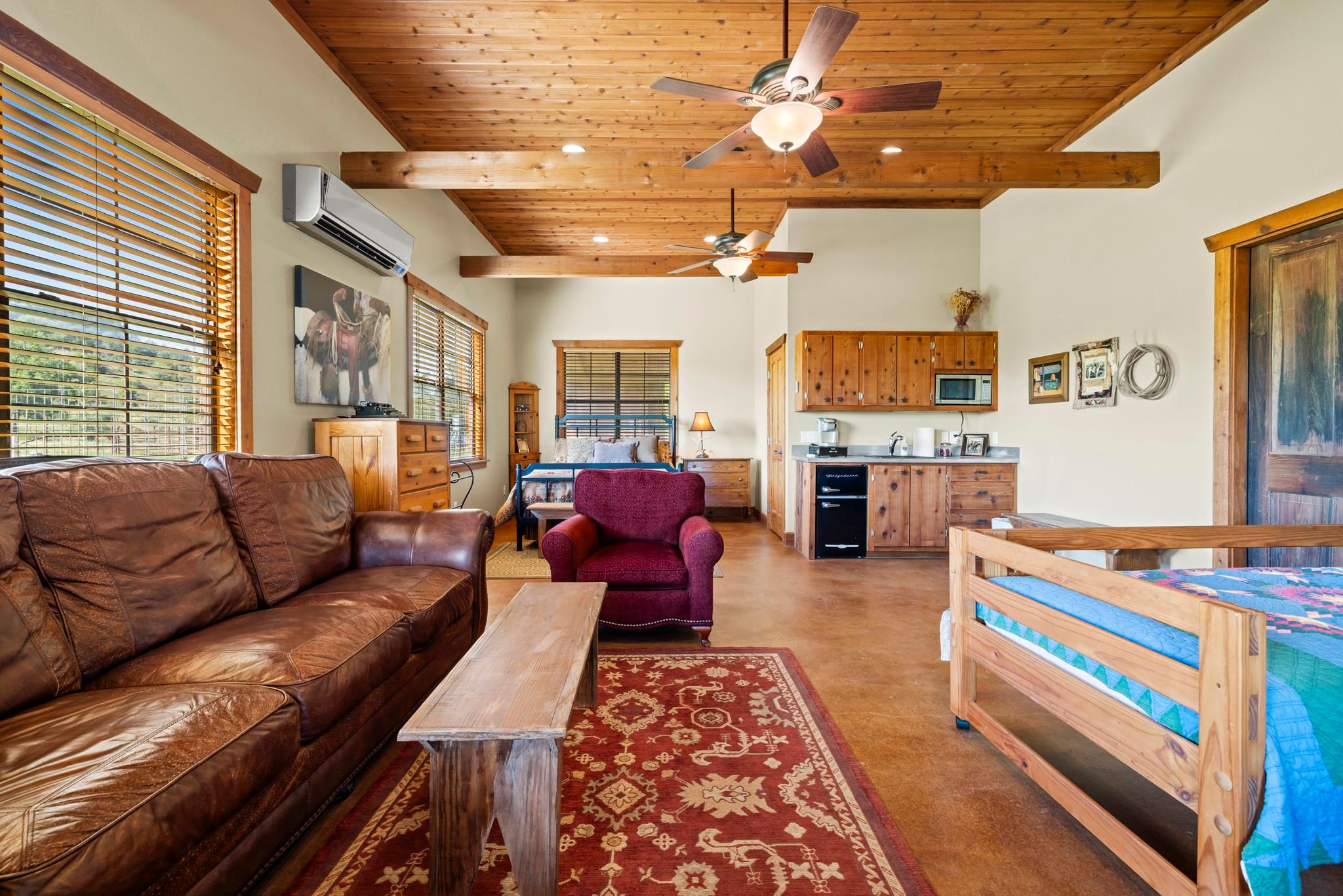 9352 N Ranch Road 783, Harper, TX 78631