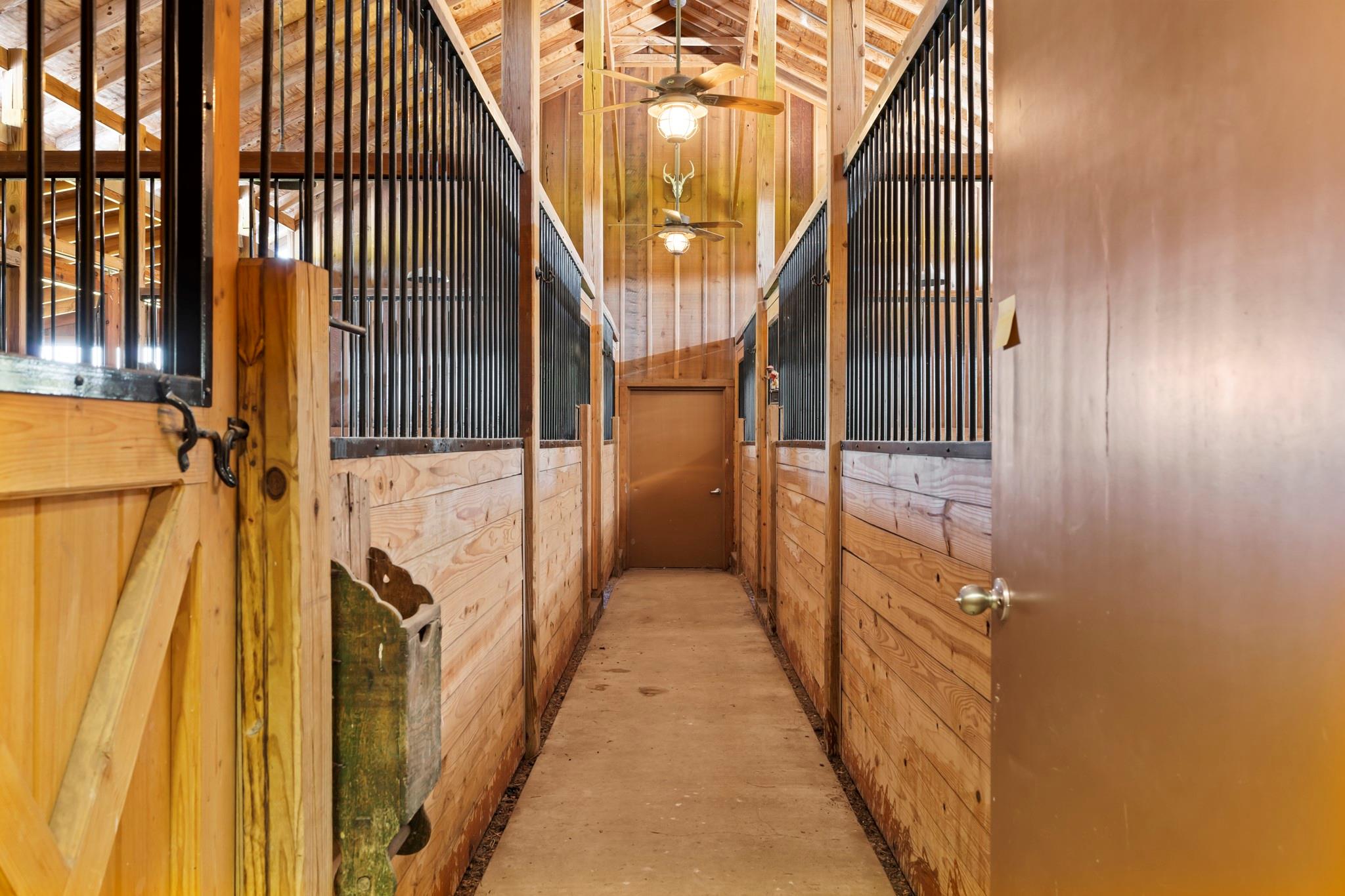 9352 N Ranch Road 783, Harper, TX 78631