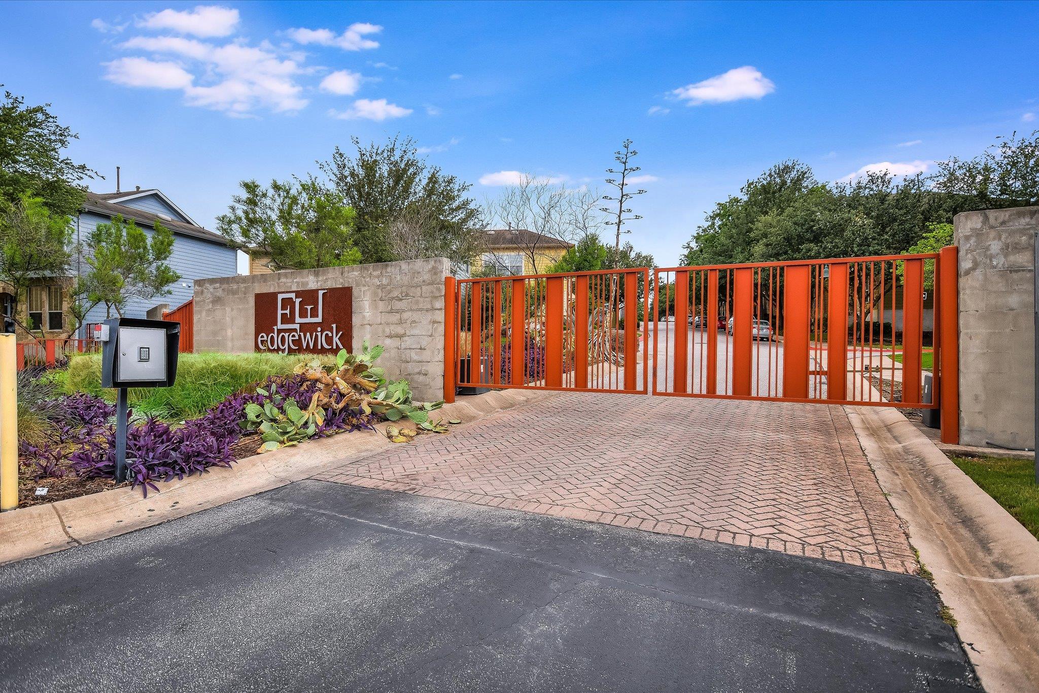 2001 Tramson Dr, Austin, TX 78741