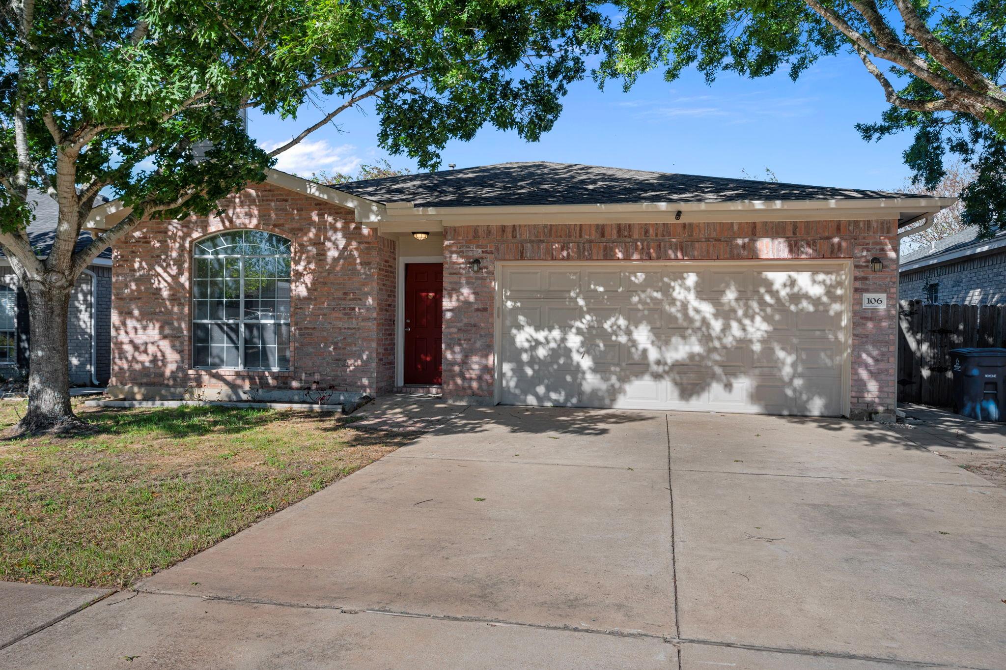 106 Shenandoah Trl, Elgin, TX 78621