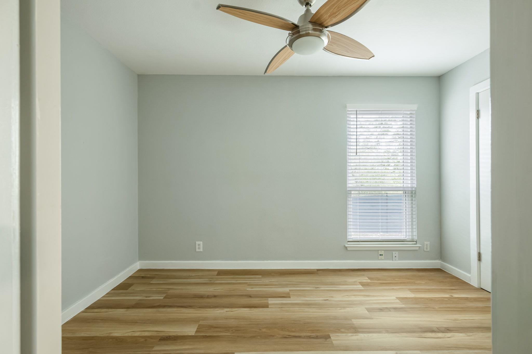 304 Palos Verdes Dr, Lakeway, TX 78734