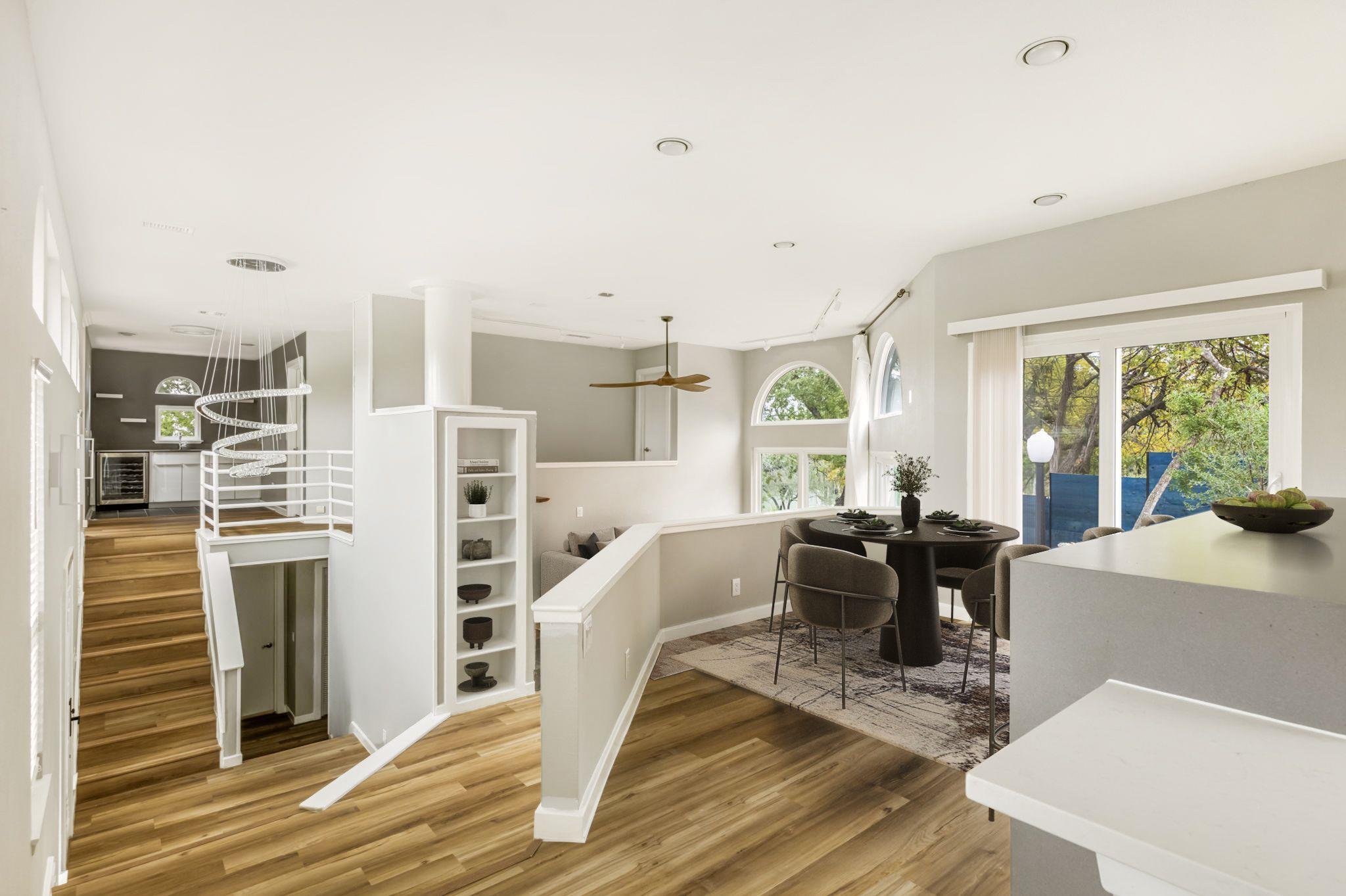 304 Palos Verdes Dr, Lakeway, TX 78734