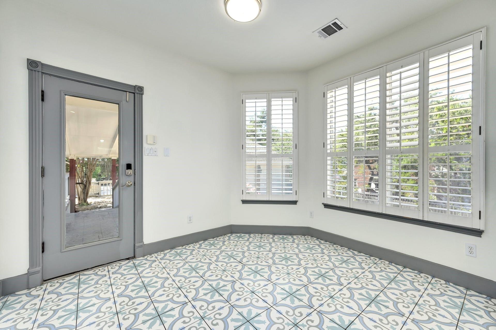 10011 Brightling Ln, Austin, TX 78750