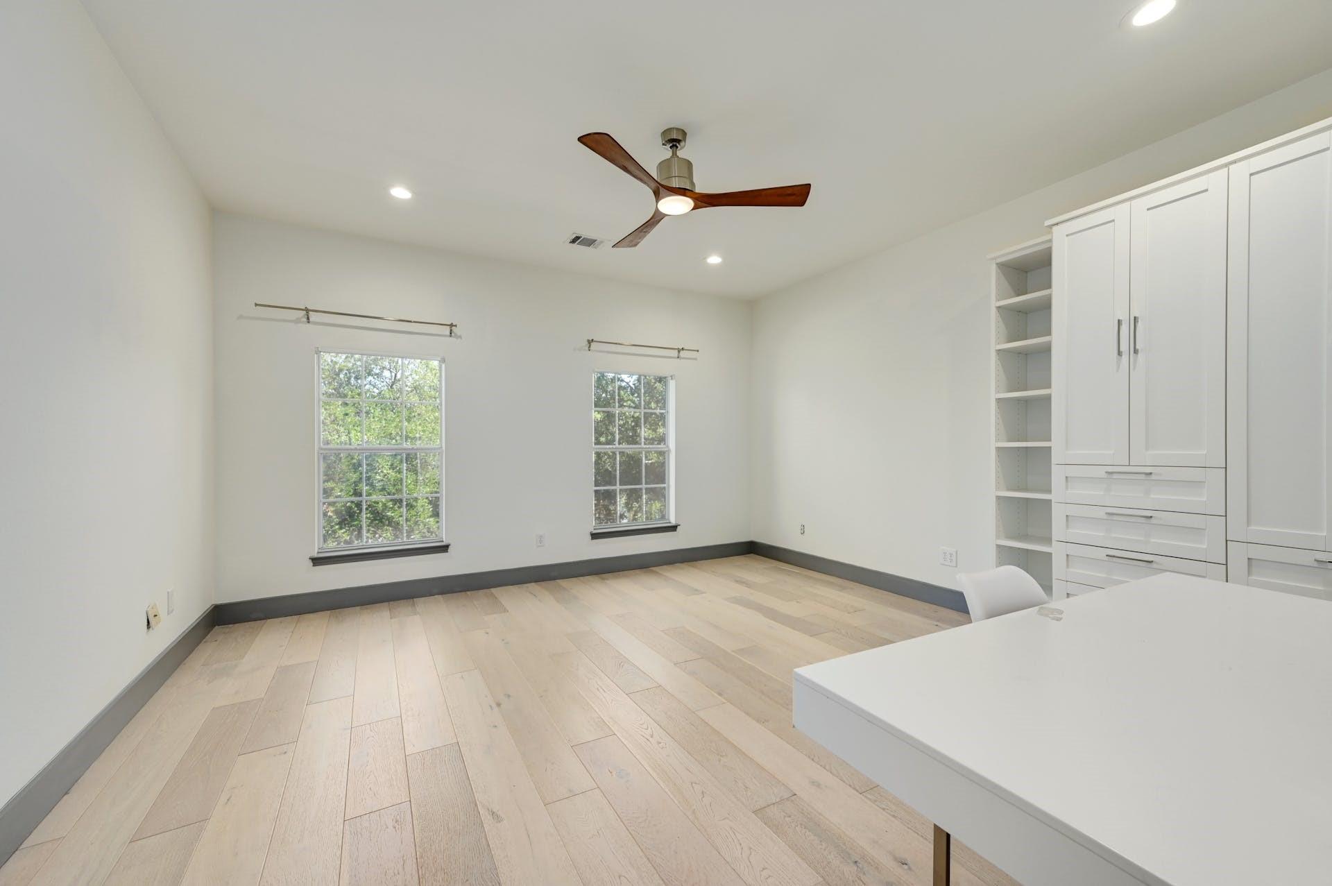 10011 Brightling Ln, Austin, TX 78750