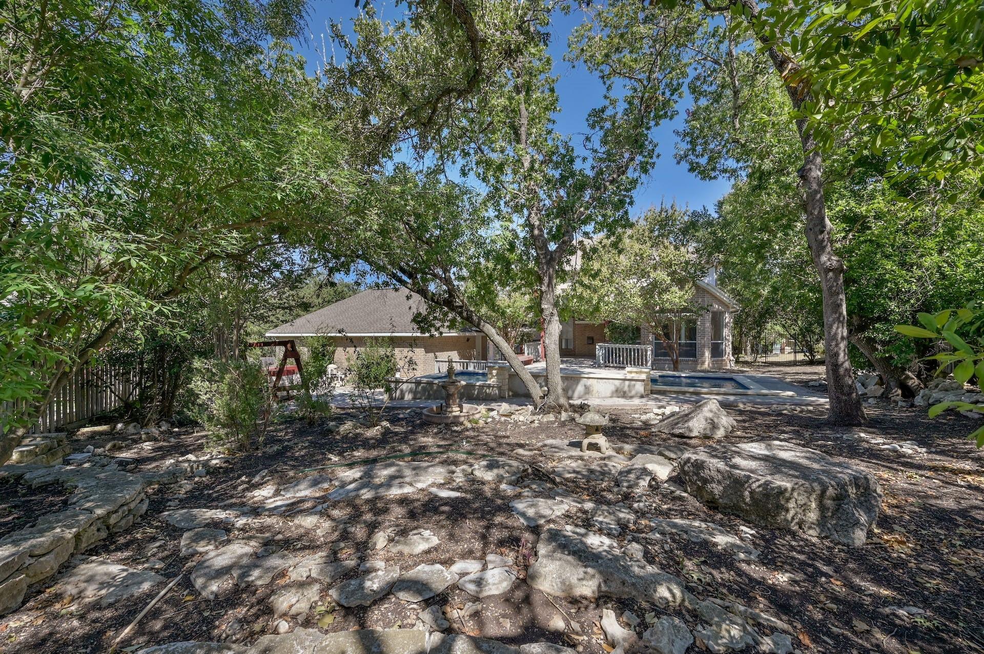 10011 Brightling Ln, Austin, TX 78750