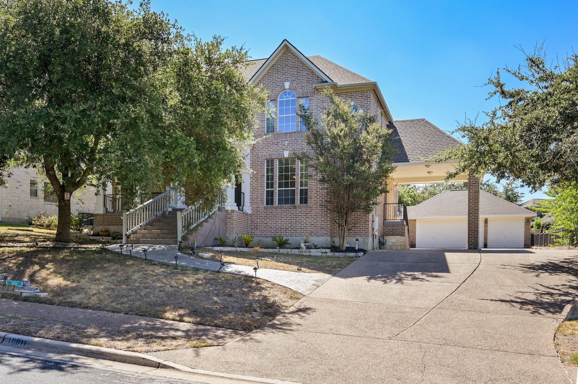 10011 Brightling Ln, Austin, TX 78750