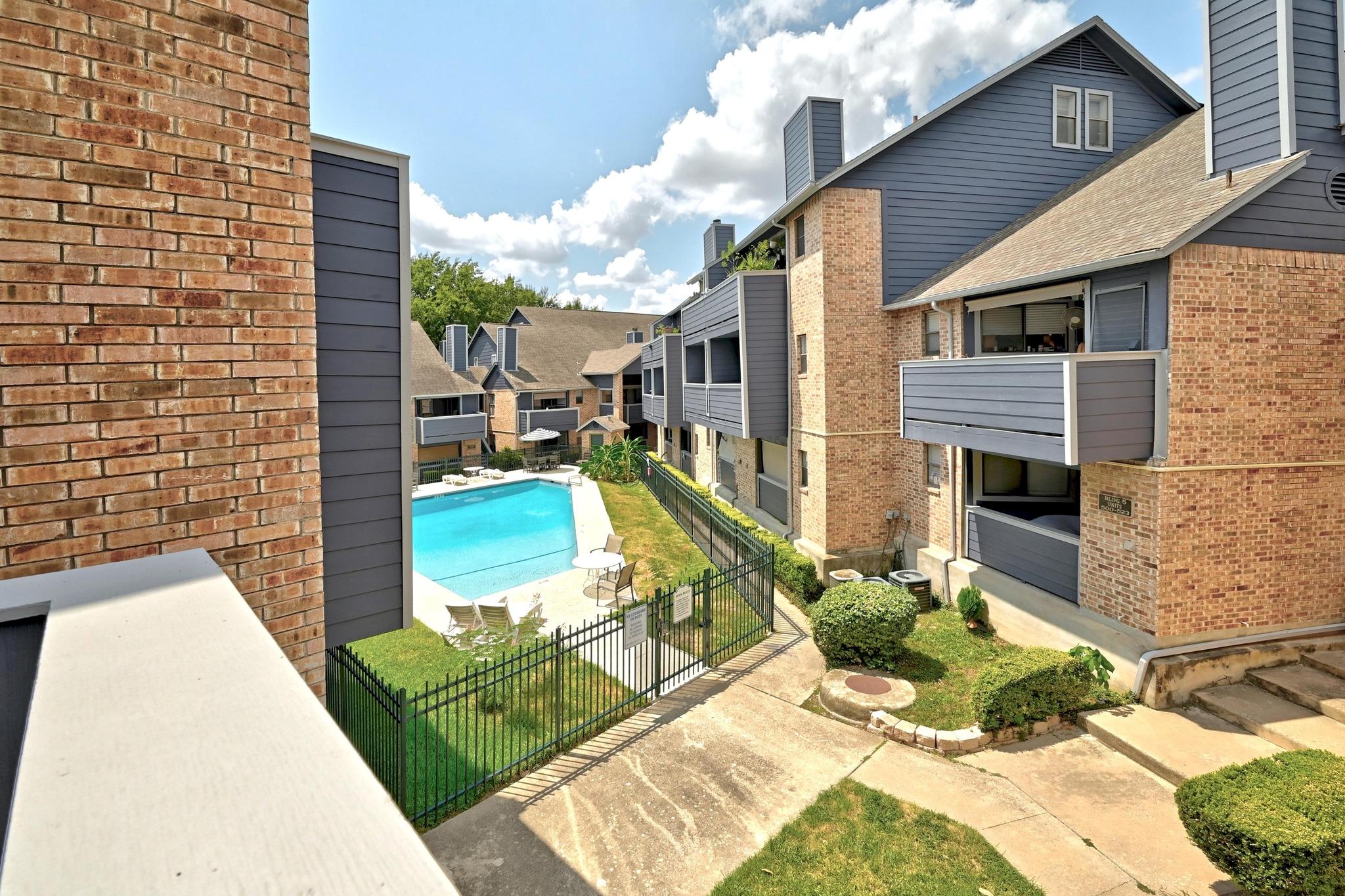 2500 Burleson Rd # 311, Austin, TX 78741