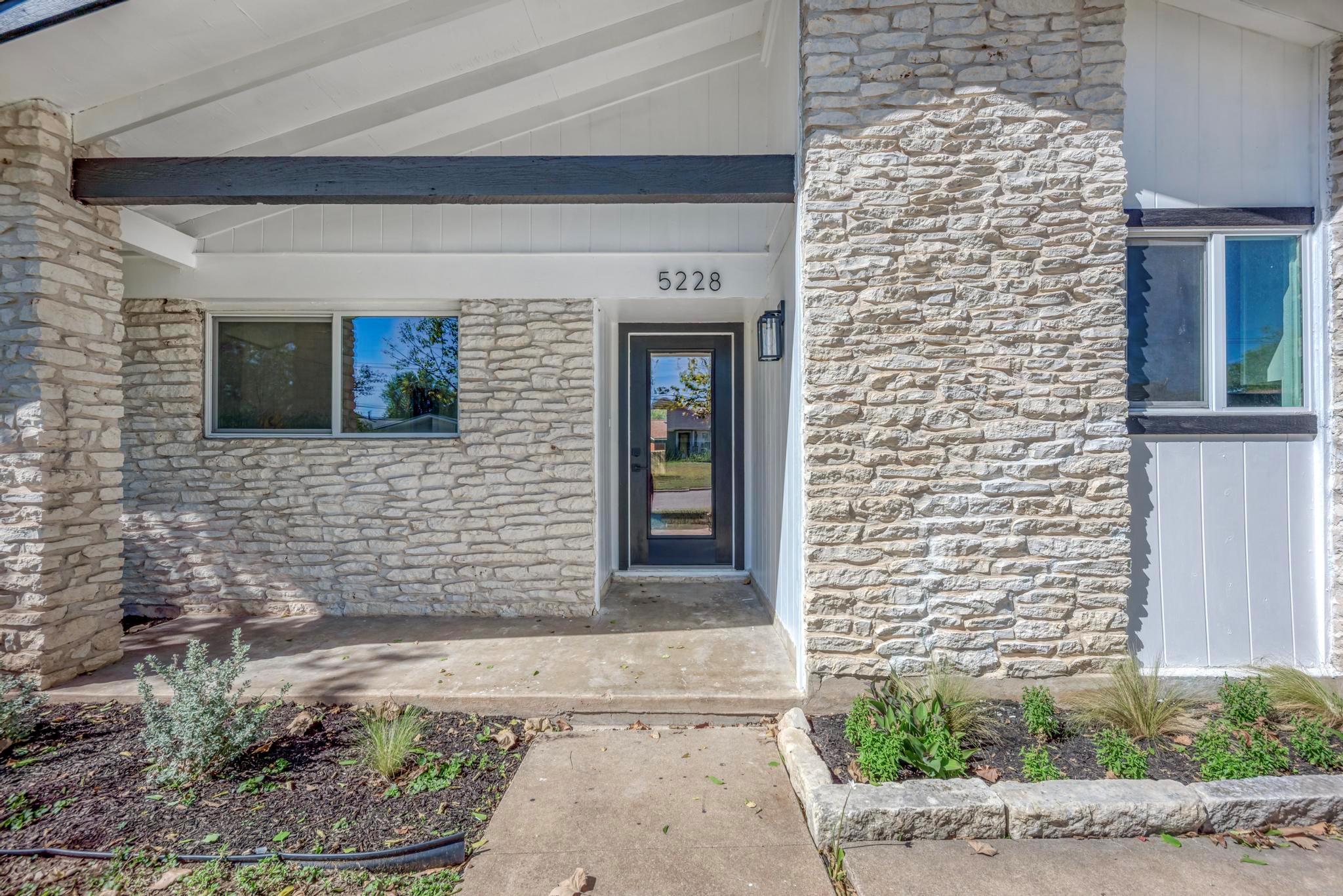 5228 Basswood Ln, Austin, TX 78723