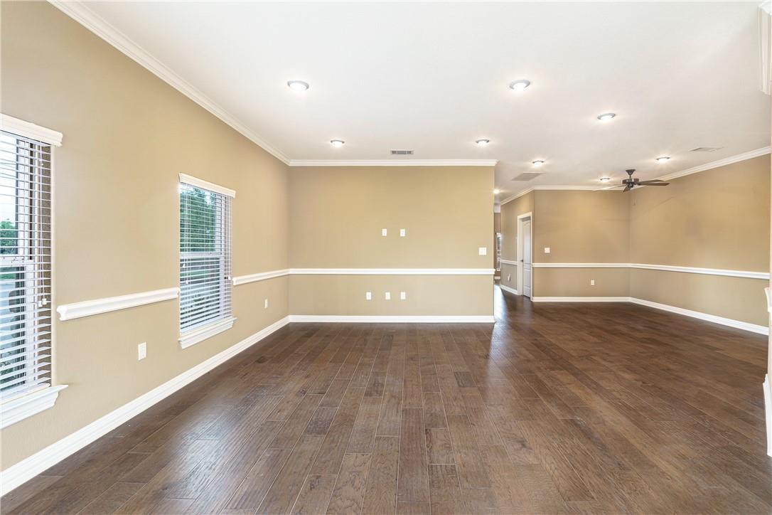 3001 Joe Dimaggio Blvd # 700, Round Rock, TX 78665