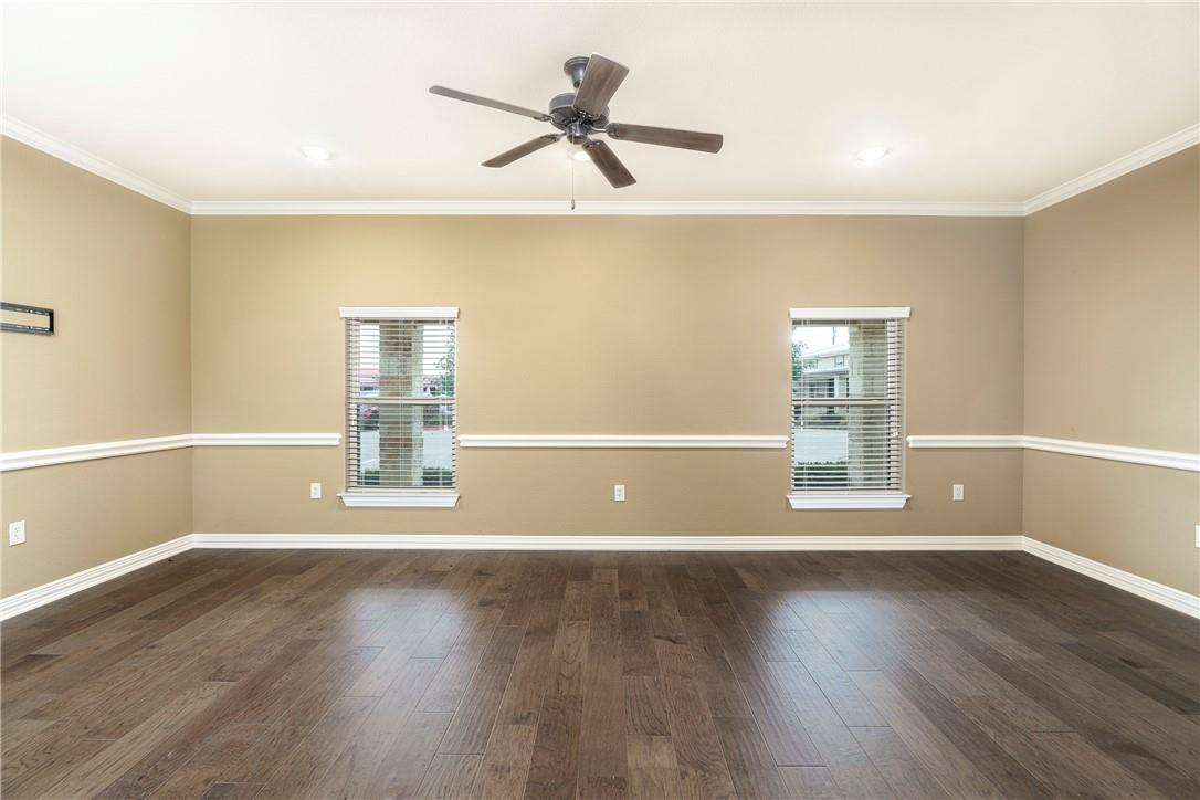 3001 Joe Dimaggio Blvd # 700, Round Rock, TX 78665