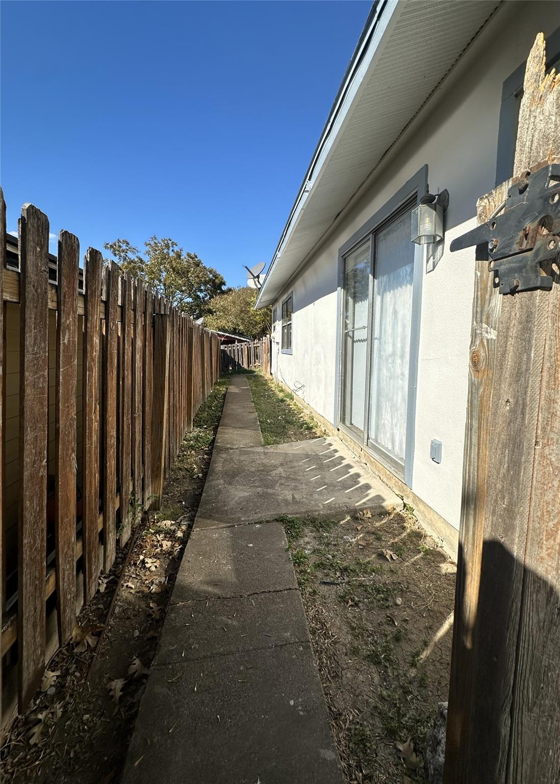 5724 Signal Pt, Austin, TX 78724