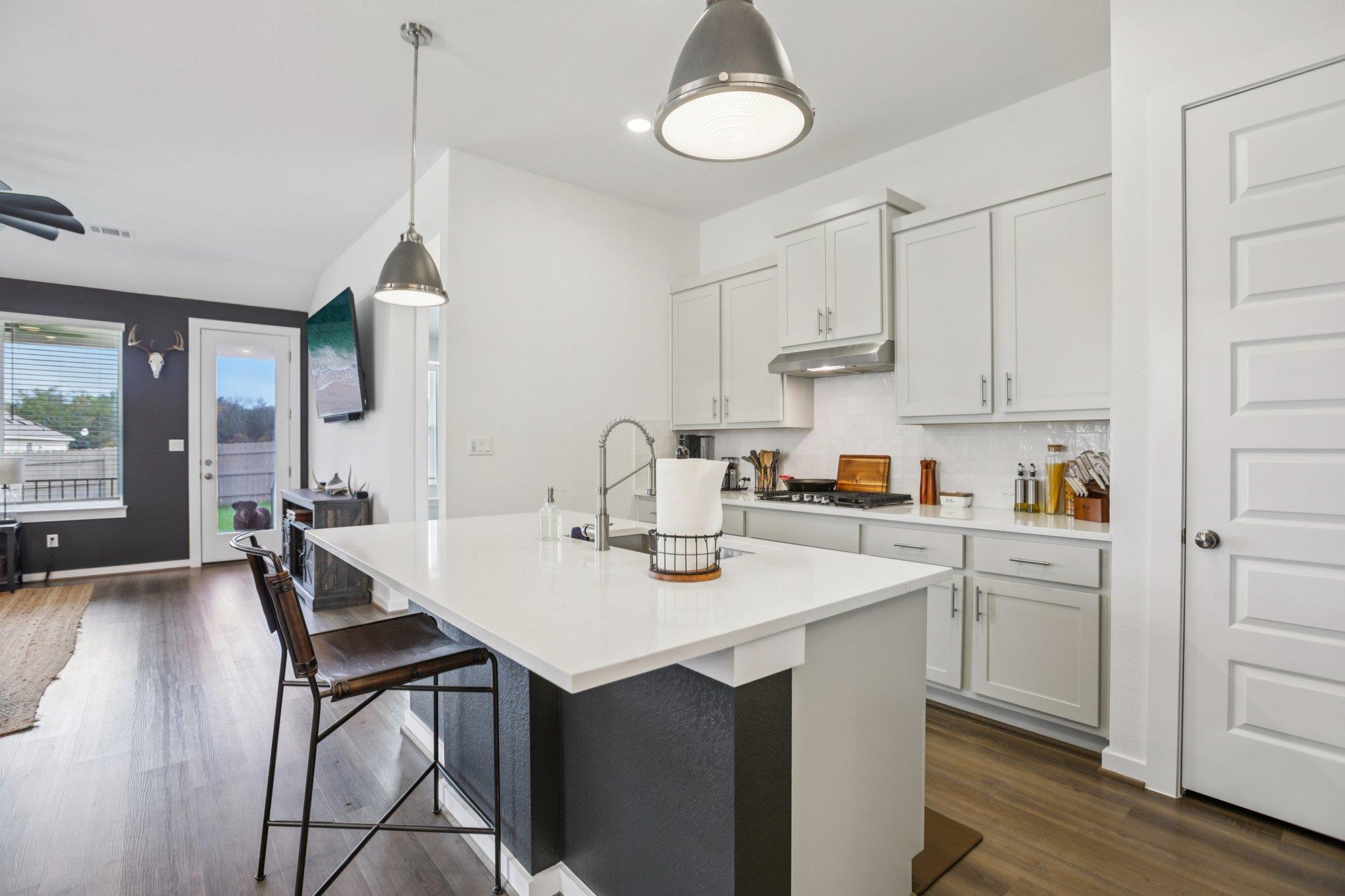 109 Big Pine Creek Ln, Bastrop, TX 78602