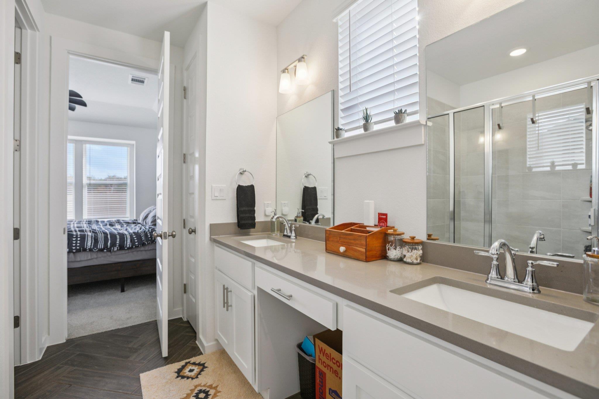 109 Big Pine Creek Ln, Bastrop, TX 78602